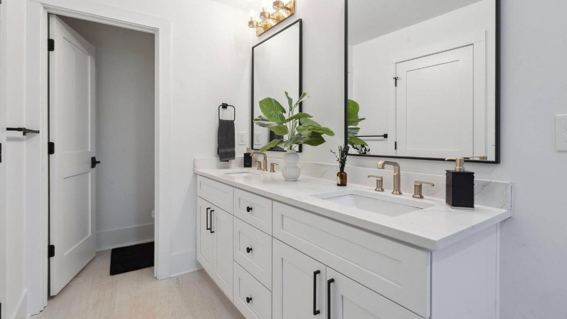 Luxury Build - King Beds - Minutes To Uptown * Charlotte