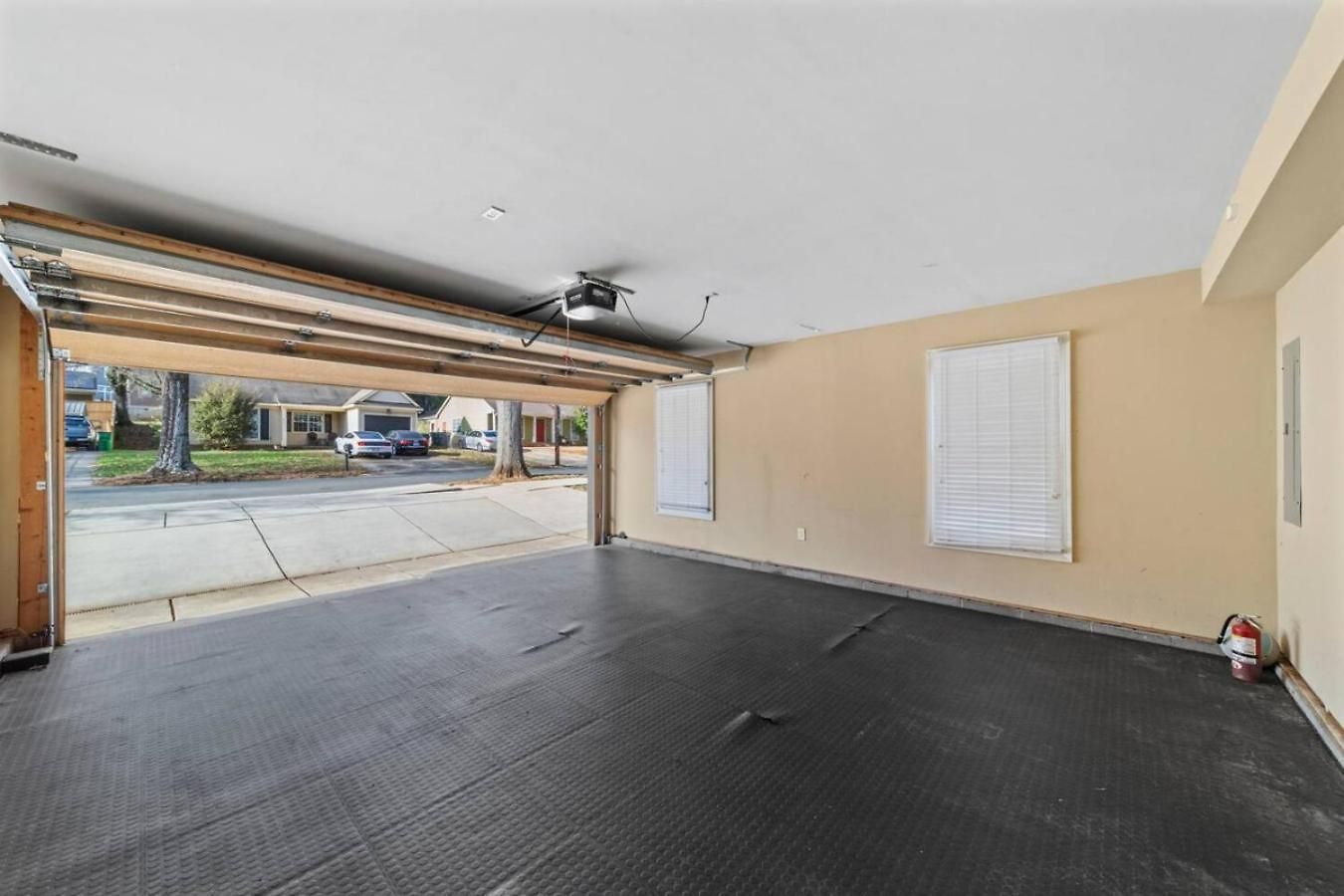Rest And Rally Retreat 5br Charlotte