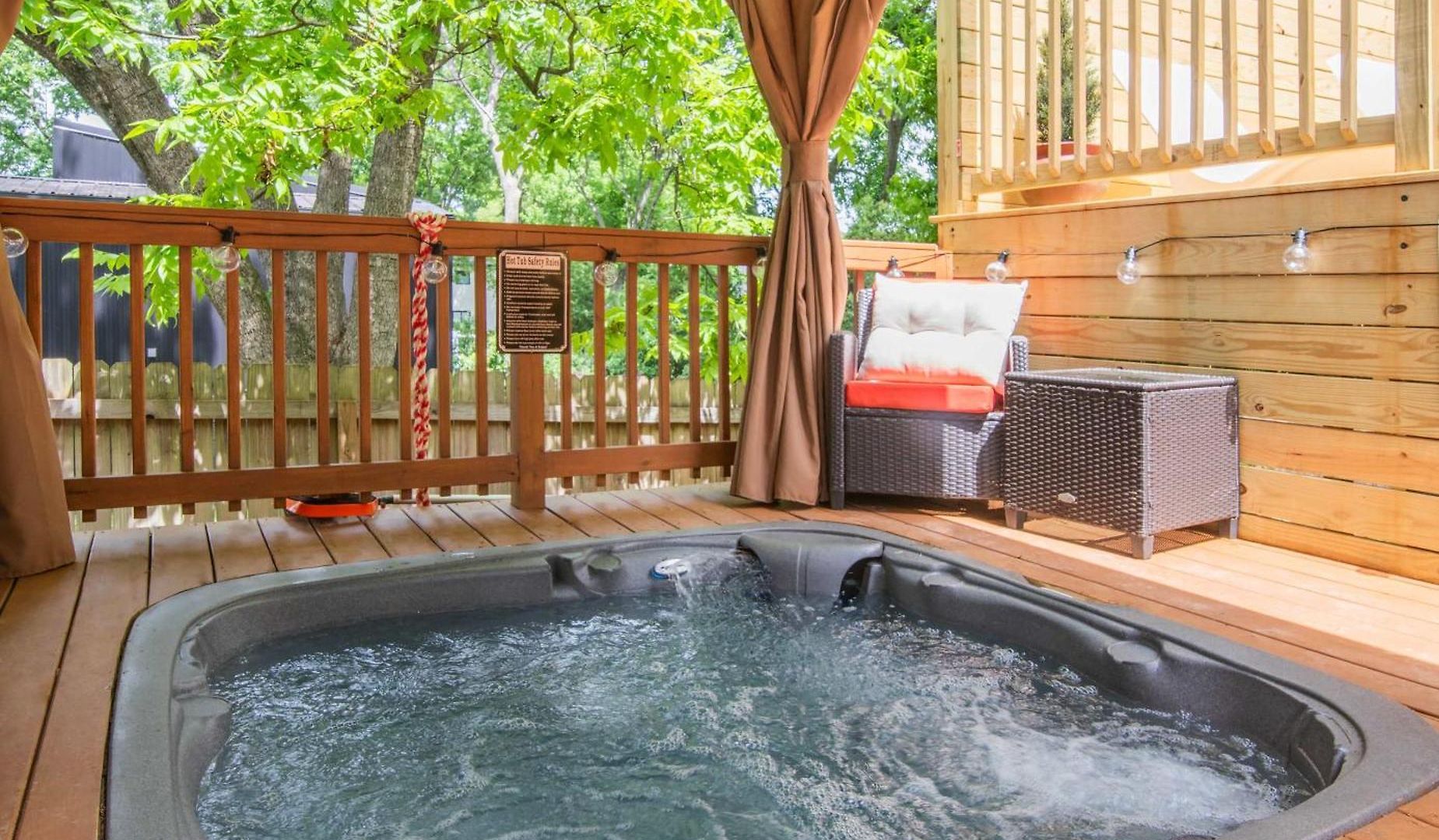 Venetian And Santorini Wellness Bundle * Charlotte