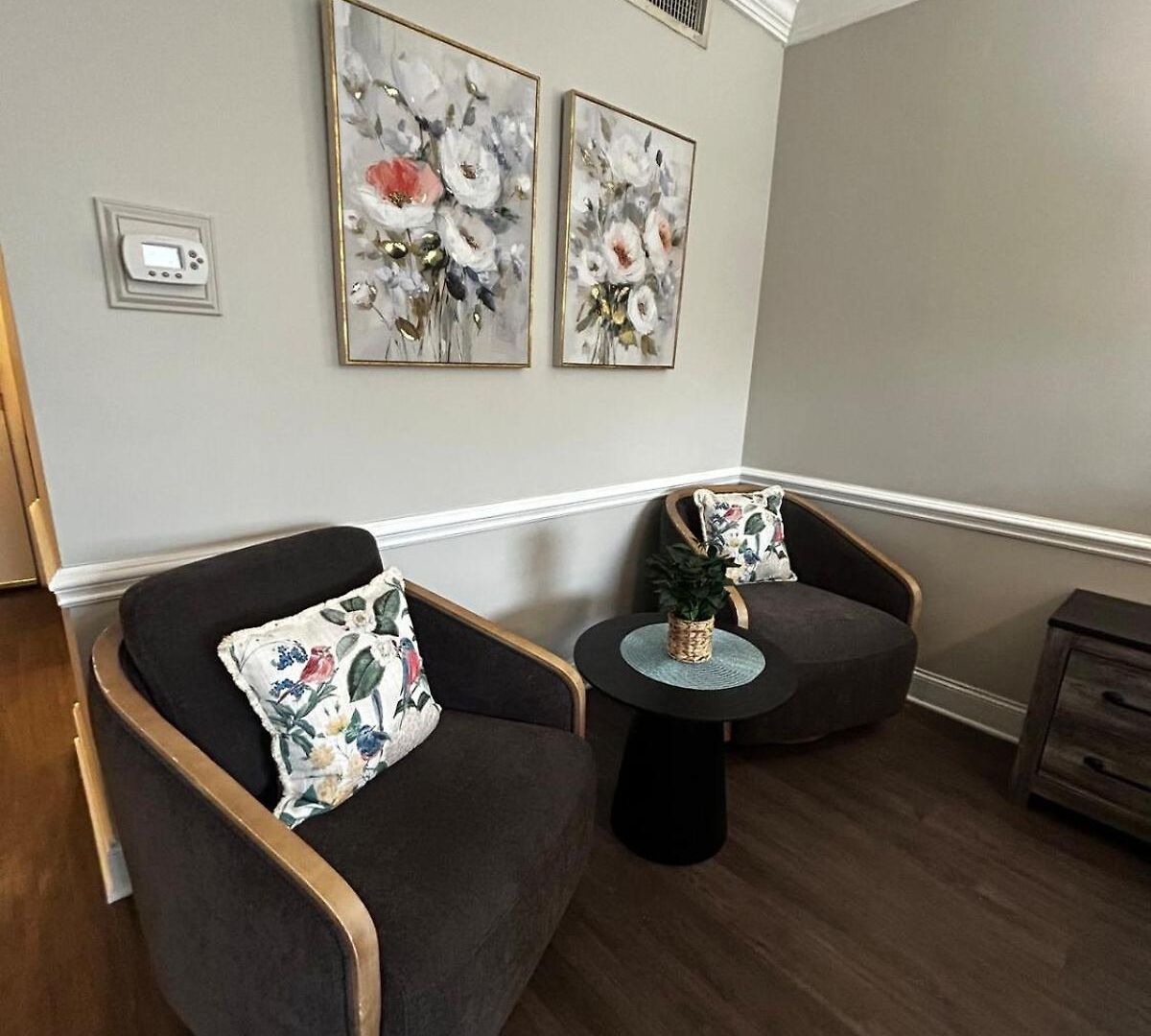 Apartment Quaint Mins To Atrium Health & Panthers Stadium *
