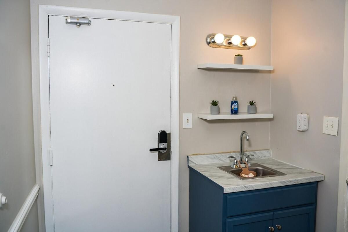 Quaint Mins To Atrium Health & Panthers Stadium Charlotte
