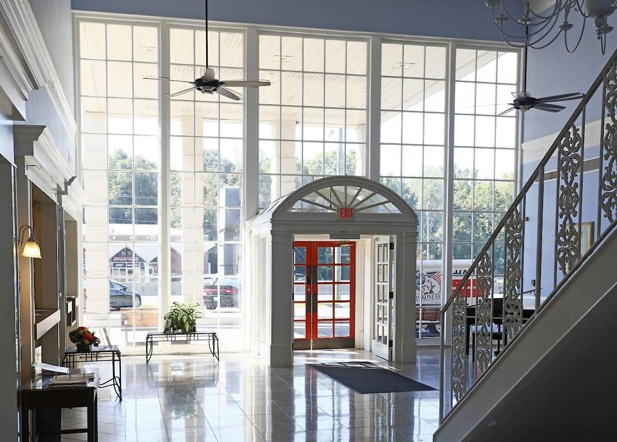 Quaint Mins To Atrium Health & Panthers Stadium *