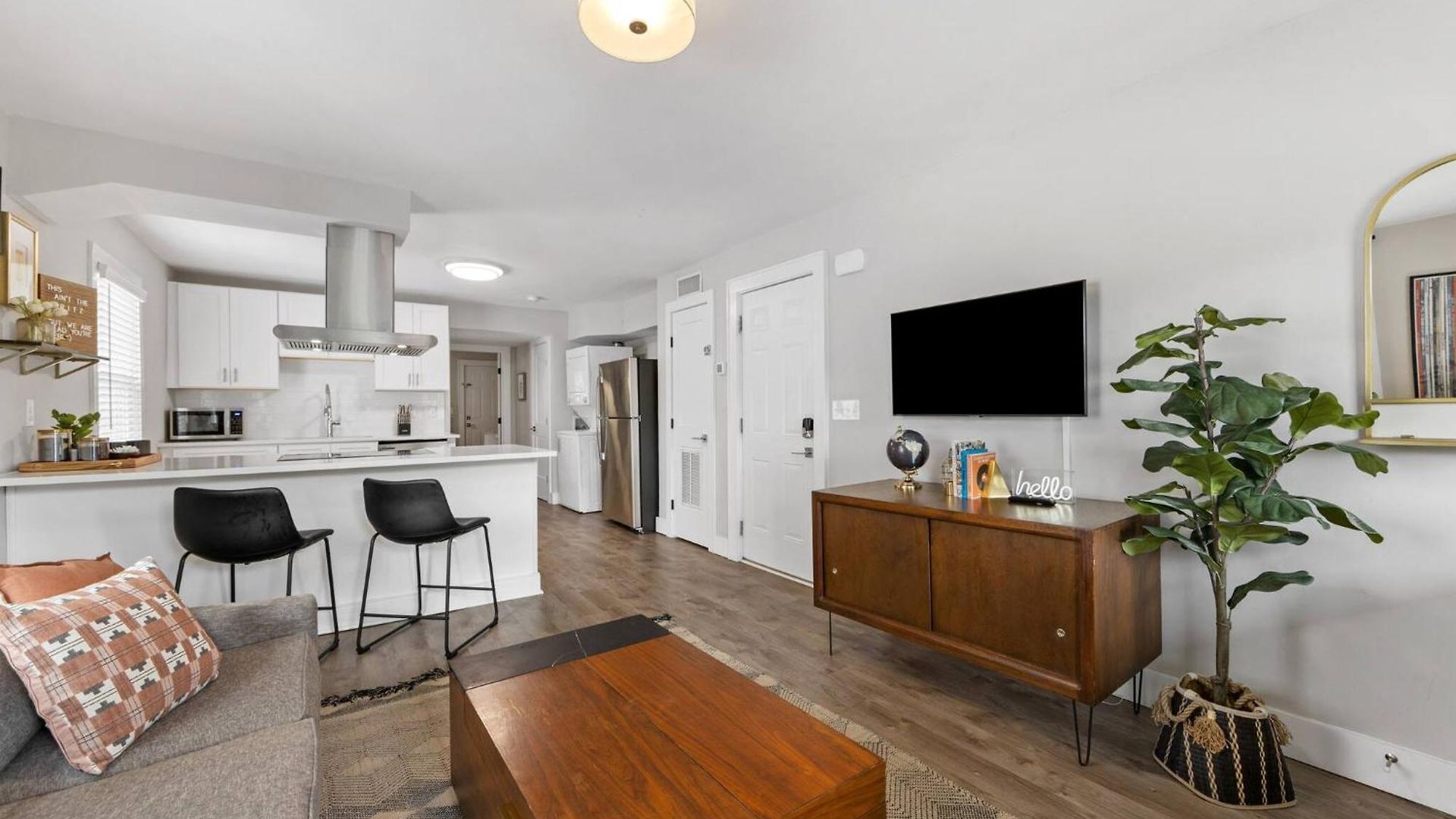 Apartment Optimist Abode 4: <7min To Noda-midwood-uptown Charlotte