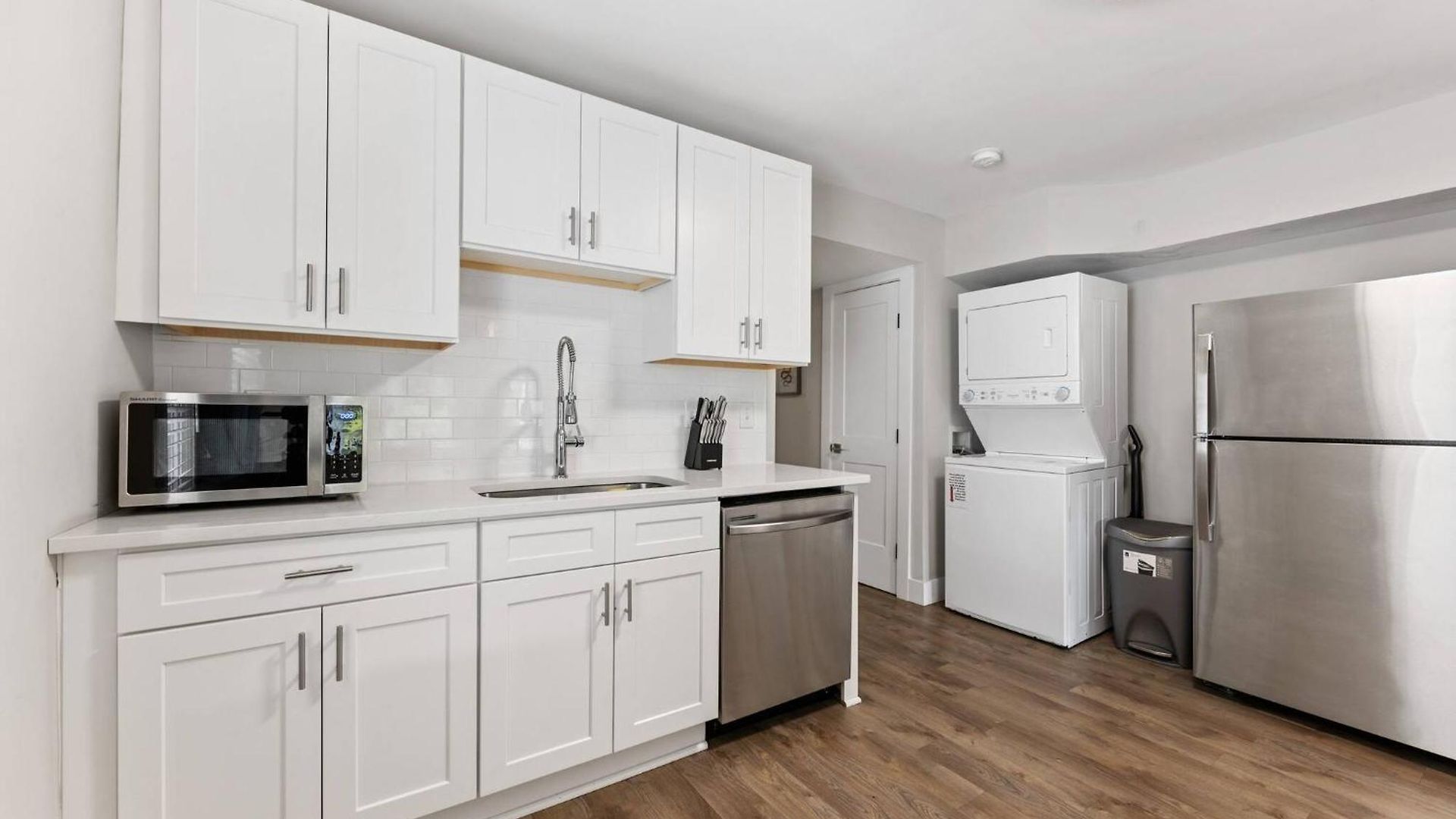 Apartment Optimist Abode 4: <7min To Noda-midwood-uptown *