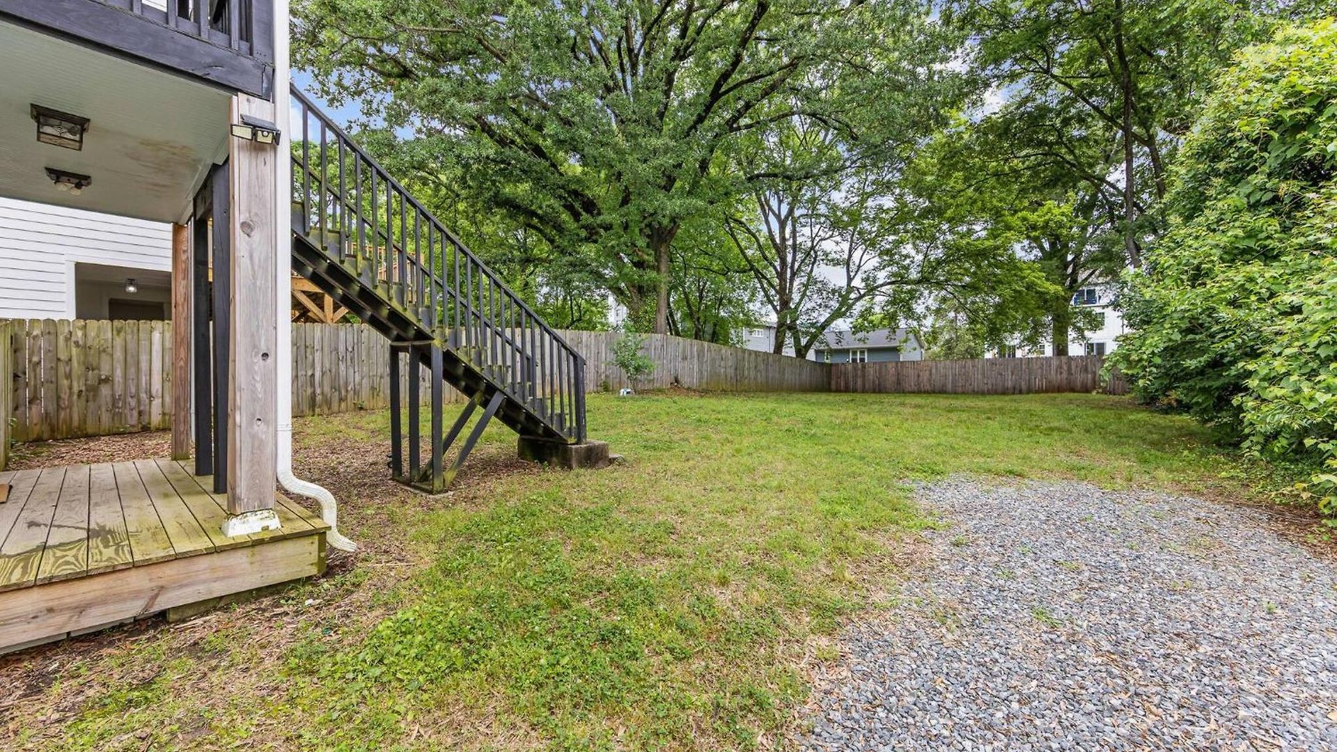 Optimist Abode 2: <7min To Noda-midwood-uptown Apartment Charlotte