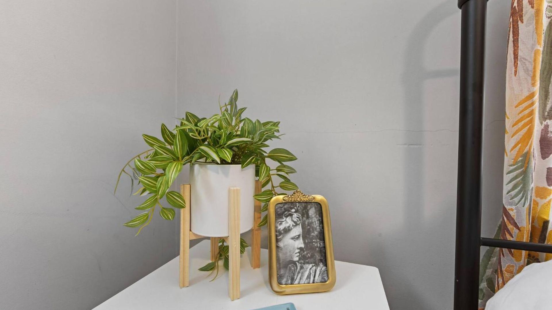 Optimist Abode 3: <7min To Noda-midwood-uptown Apartment *