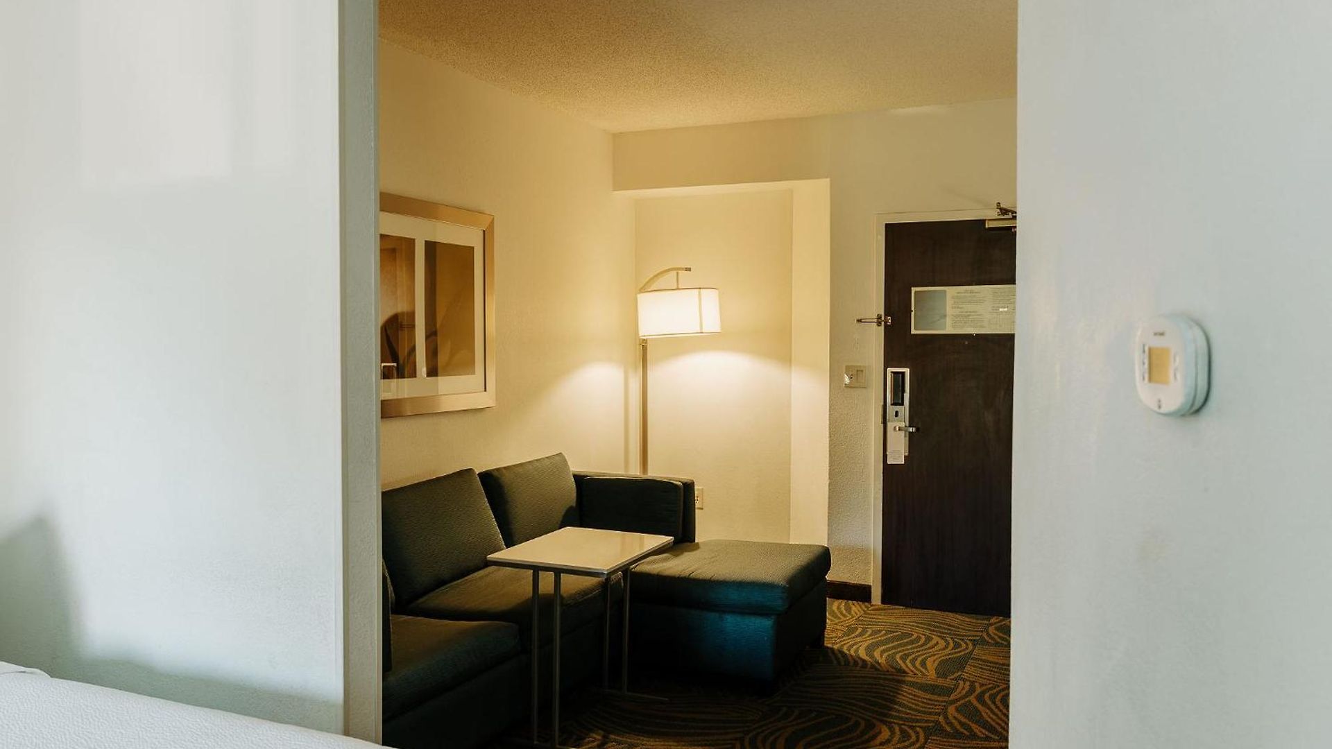 Hotel The Beacon Airport By Ihg Charlotte