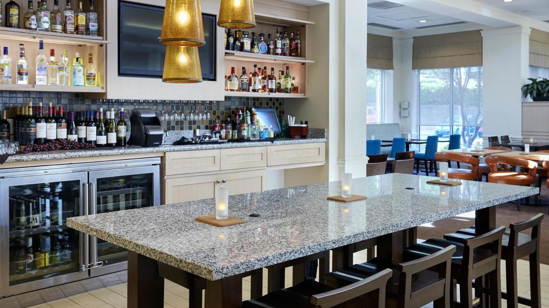 Hilton Garden North Hotel 3*