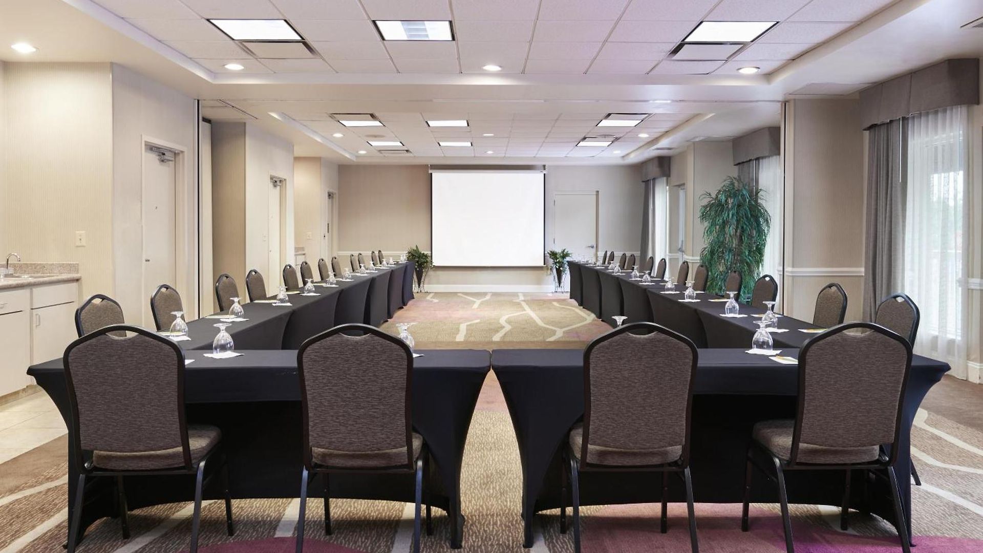 Hilton Garden North