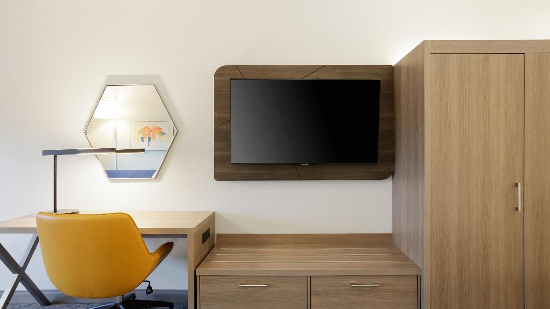 Express & North By Ihg