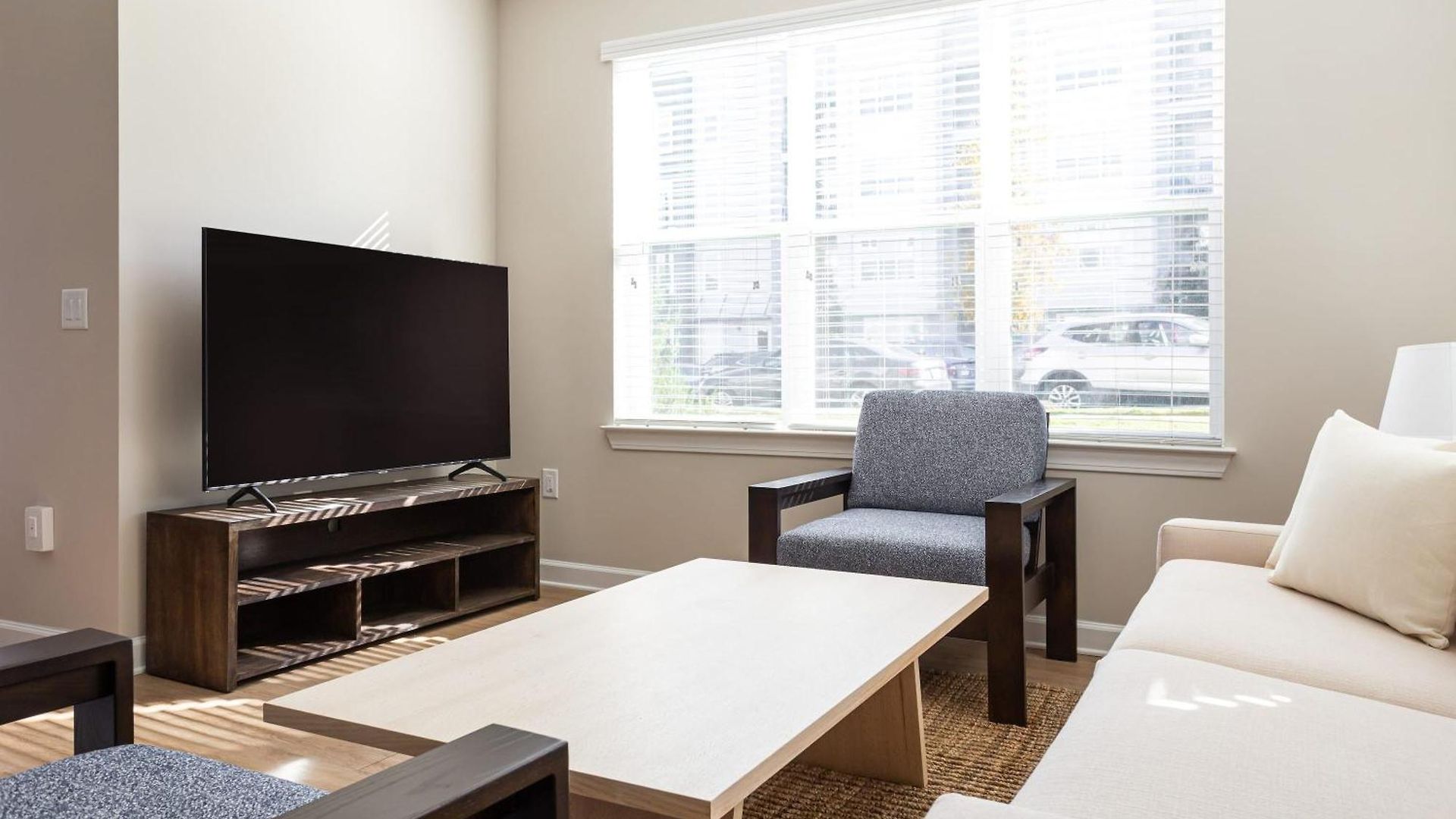 Kasa Freemorewest Hotel 4*
