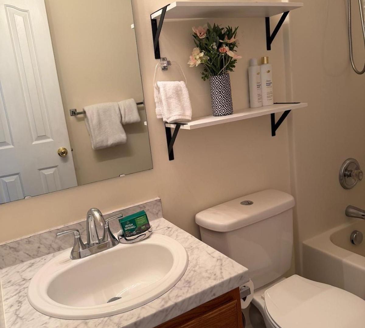 Beautiful Bed And Bath In
