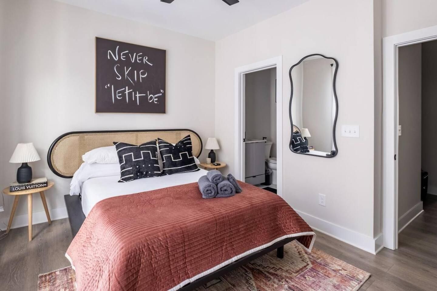 Rooftop King Beds Near Light Rail & Loso Holiday home Charlotte