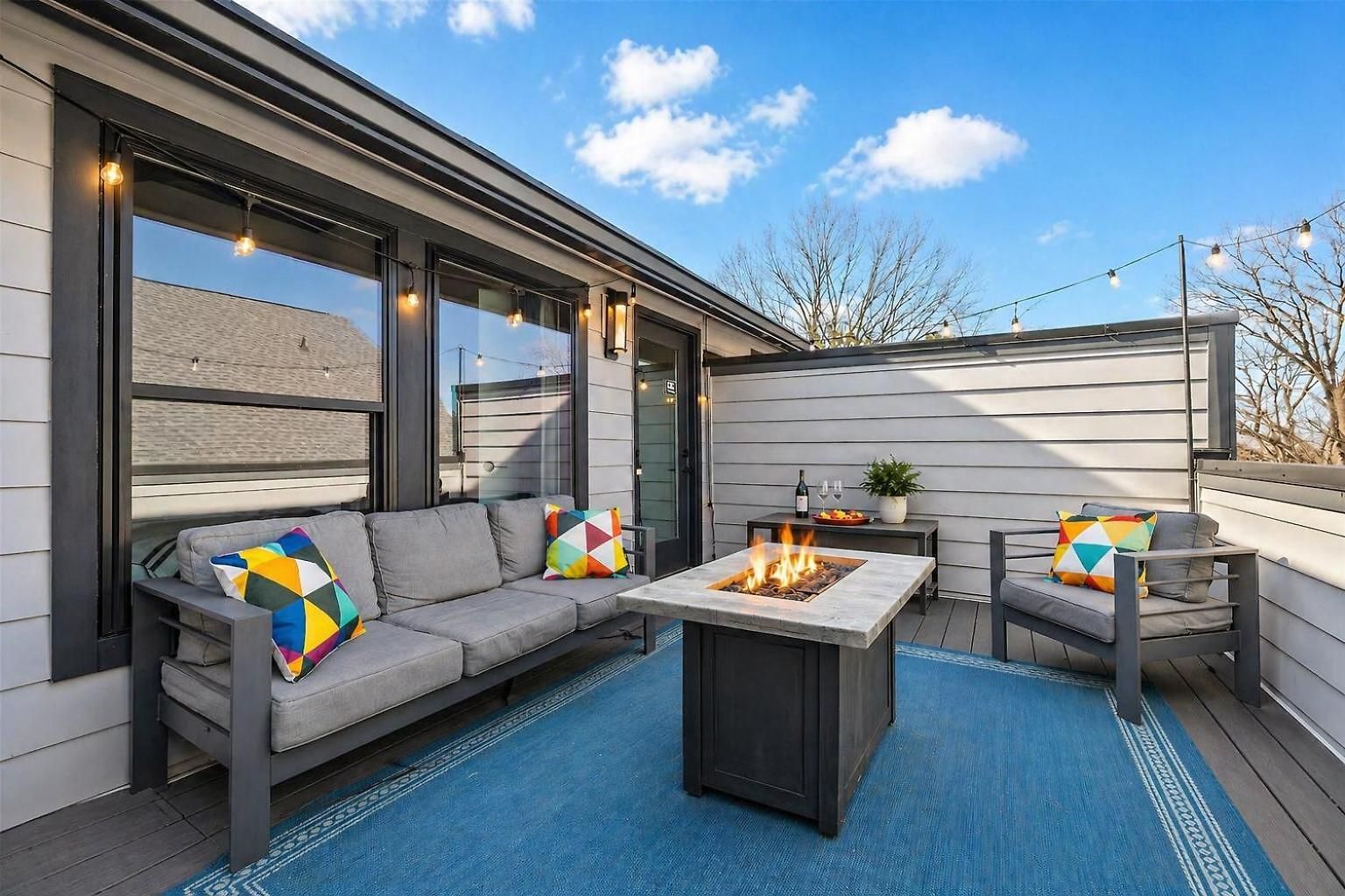 Holiday home Rooftop King Beds Near Light Rail & Loso