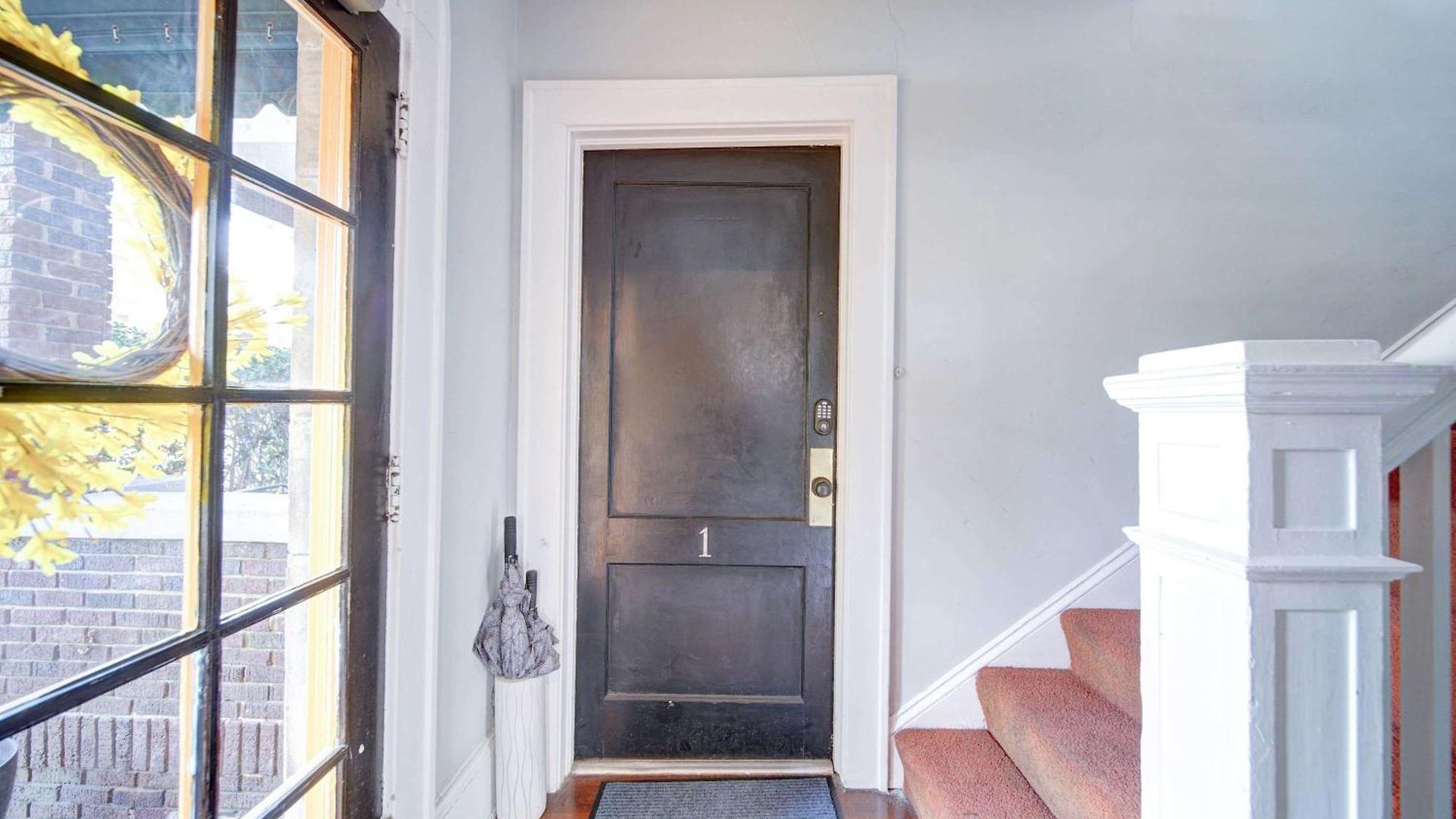 Elegant And Colorful 1br With Covered Porch *