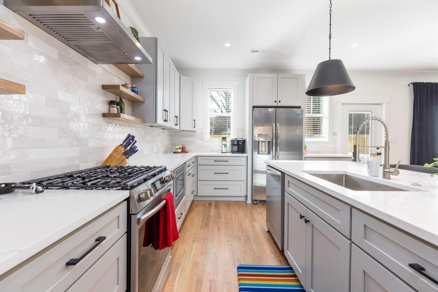 Bold Uptown Retreat - Hot Tub - 6 Beds Holiday home Charlotte