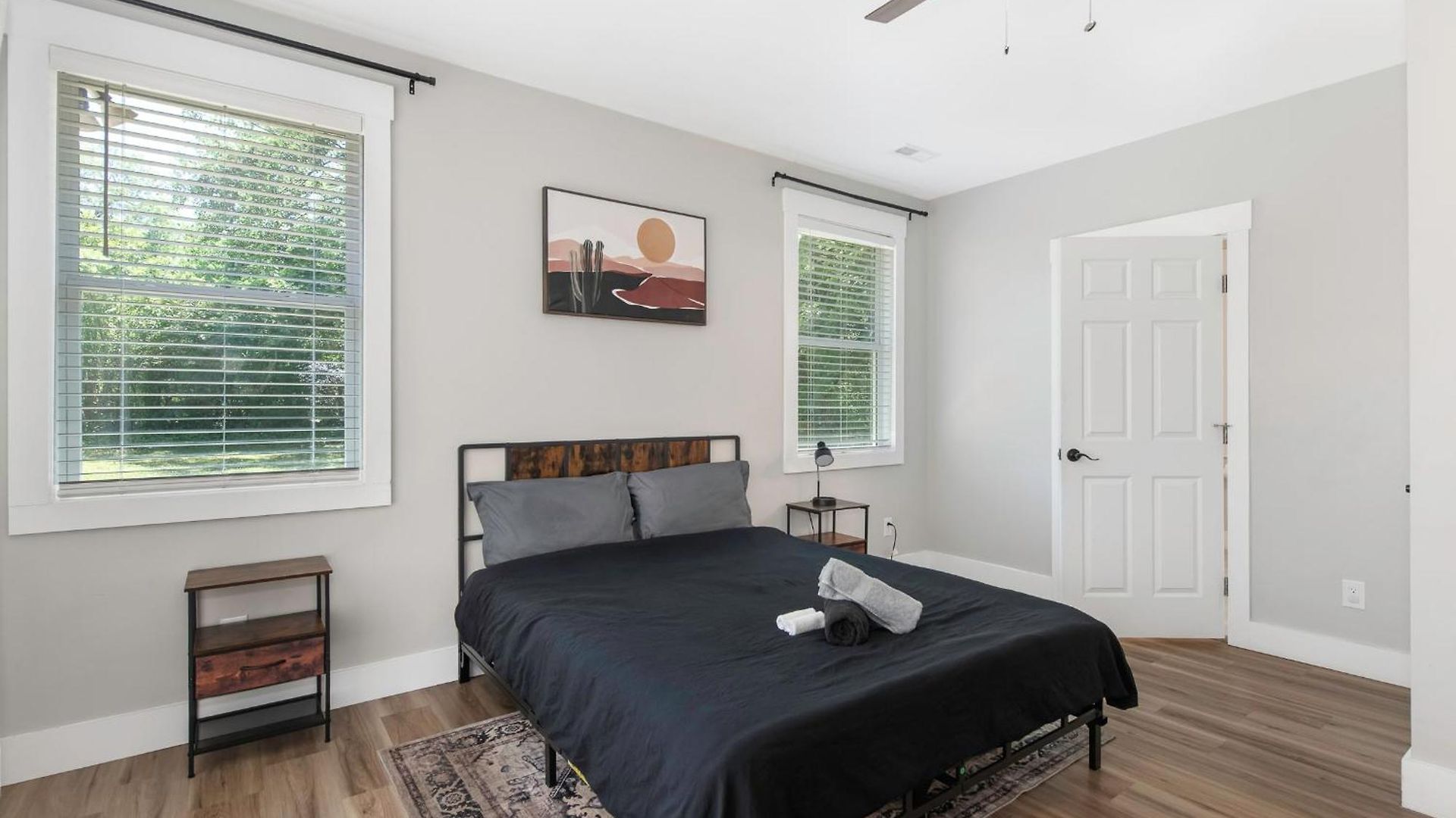 4 Bedroom With Hot Tub, Corn Hole, & Smart Tv! Minutes To Uptown, Airport, Dining And Entertainment - Holiday home Charlotte