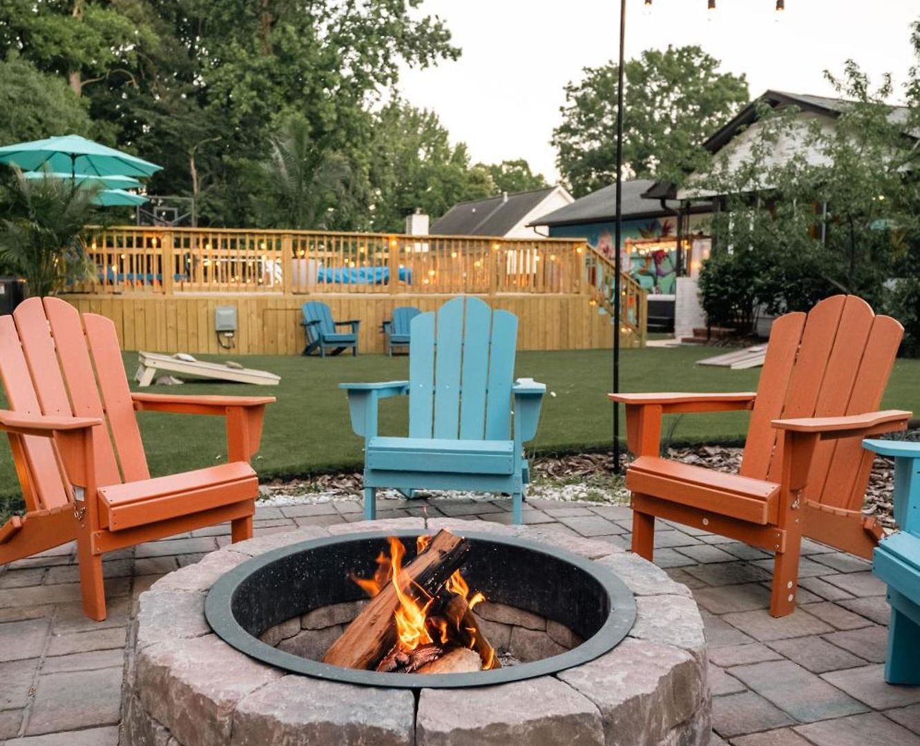 Pool Oasis With Hot Tub, Pickleball Court And Games Near Uptown Holiday home *