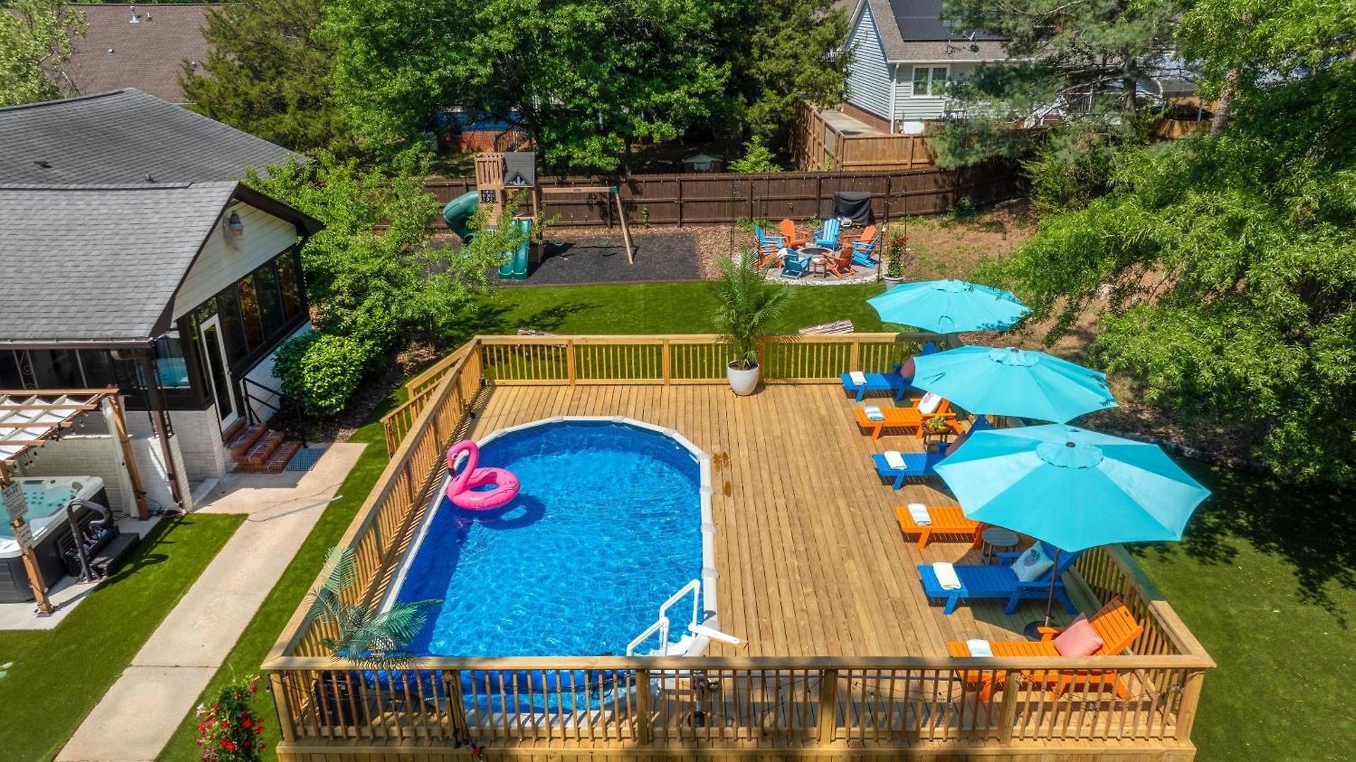 Pool Oasis With Hot Tub, Pickleball Court And Games Near Uptown Charlotte