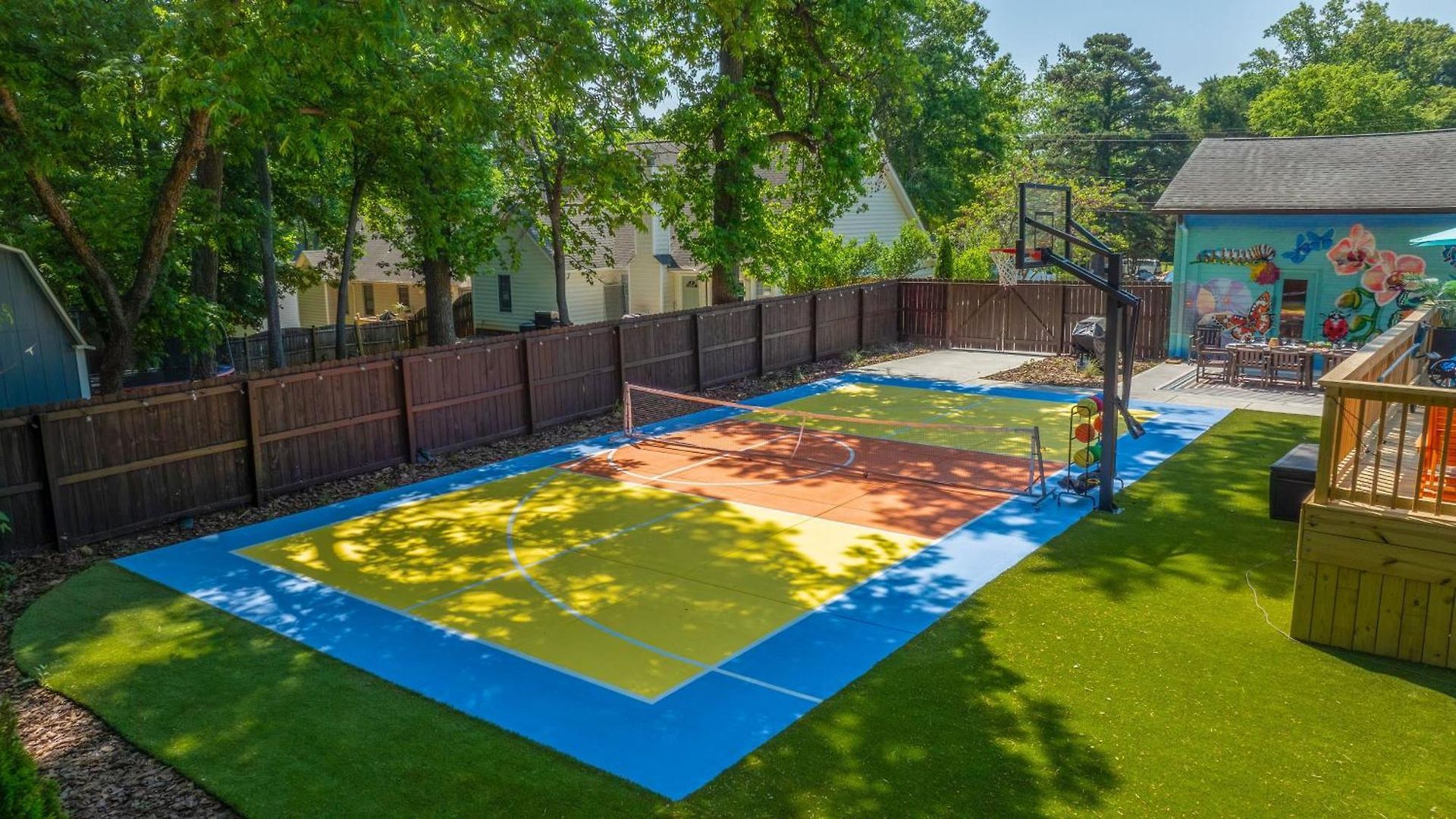 Pool Oasis With Hot Tub, Pickleball Court And Games Near Uptown *