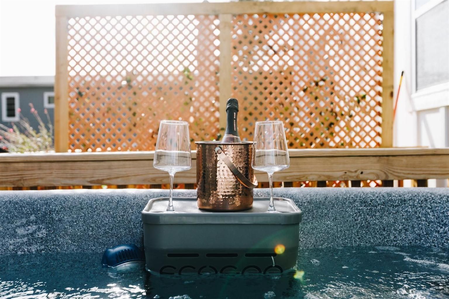 Holiday home Hot Tub Game Rooftop Fire Pit Uptown *