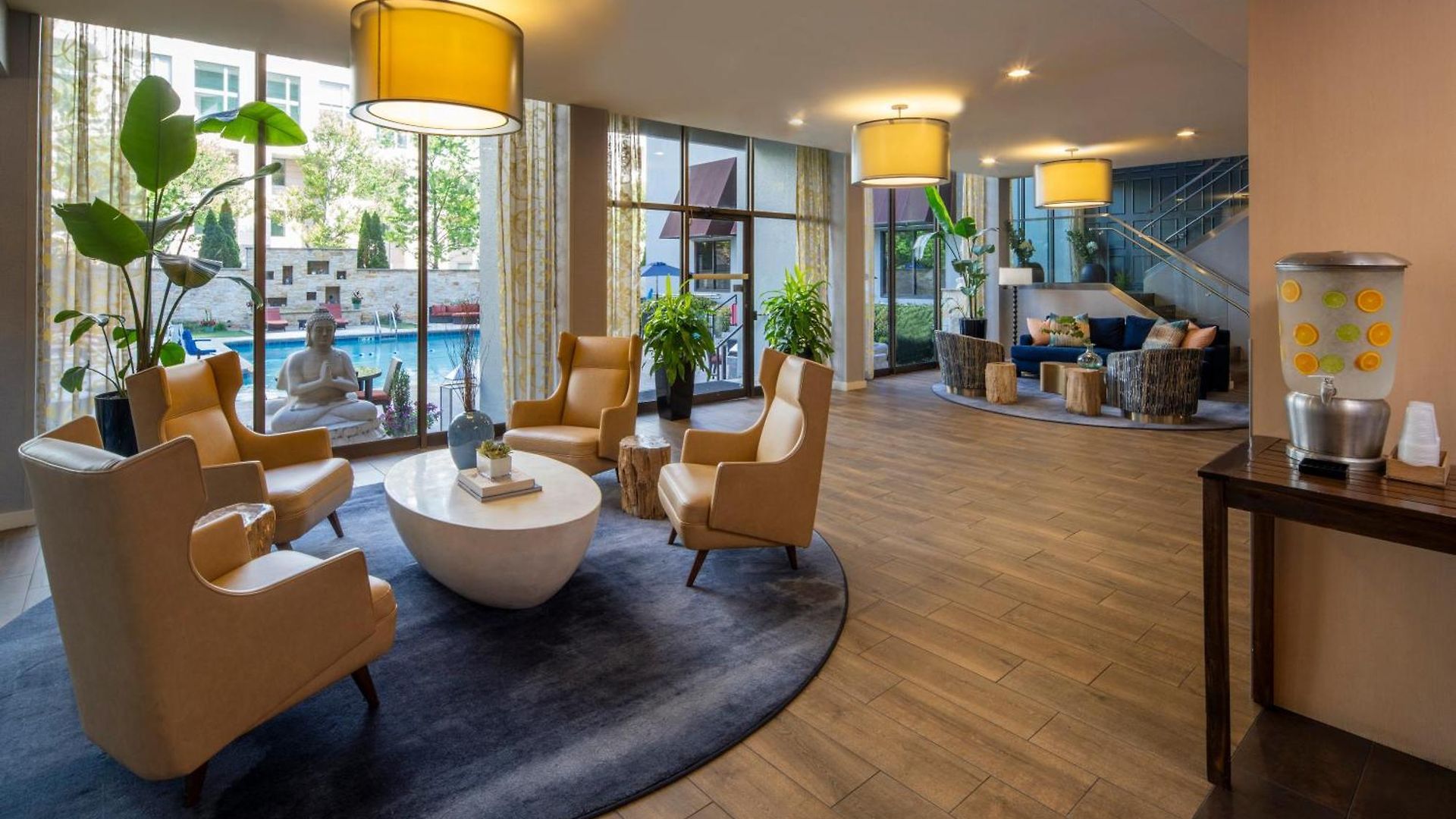 Fairfield & By Marriott Uptown 3*