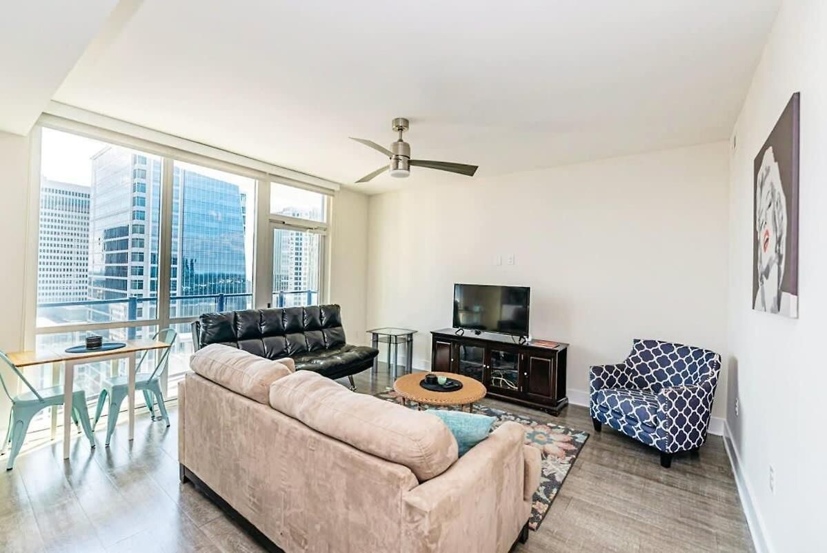 1br Uptown Furnished Apts