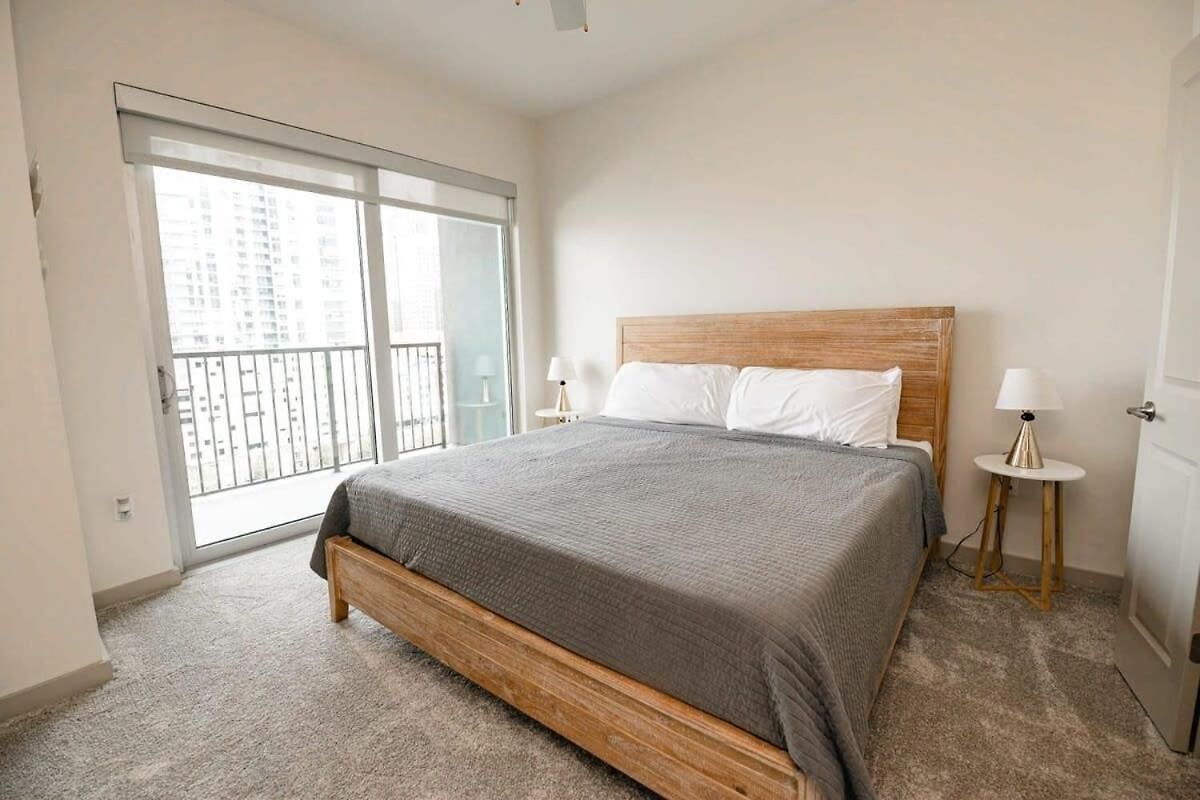 Apartment Uptown Furnished Near Boa Stadium Apts *