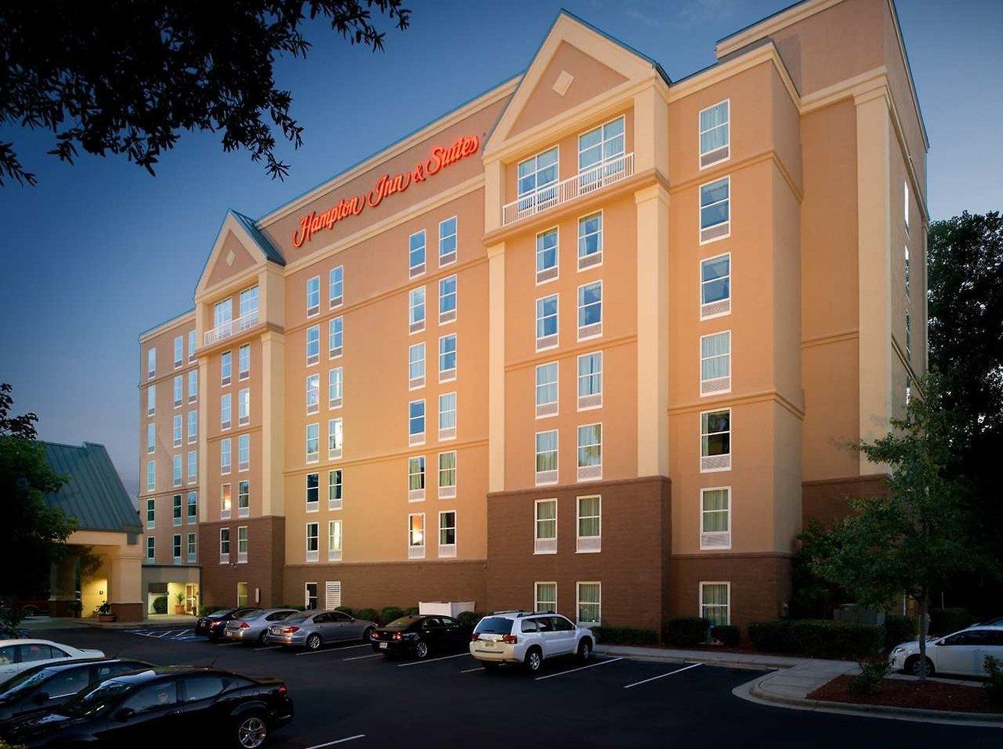 Hotel Hampton & Arrowood Rd Charlotte