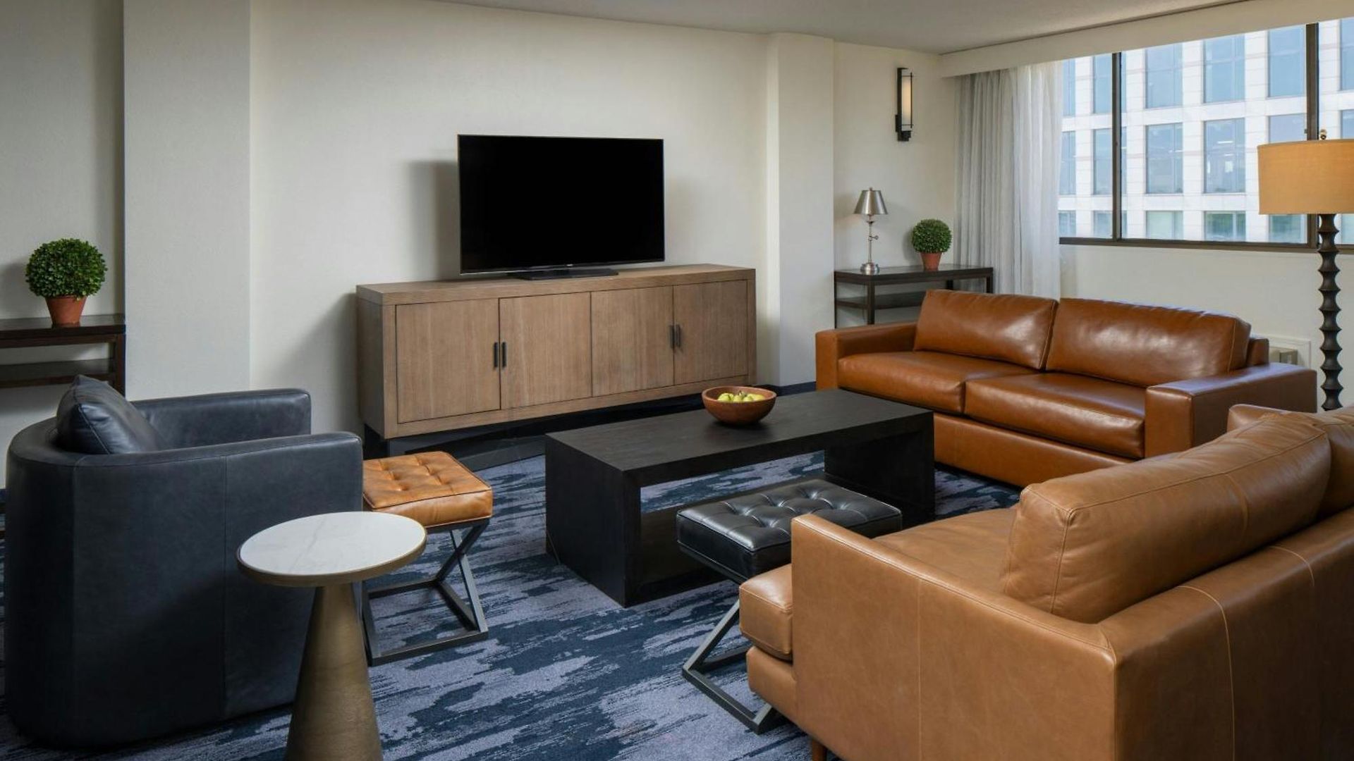Fairfield & By Marriott Uptown 3*