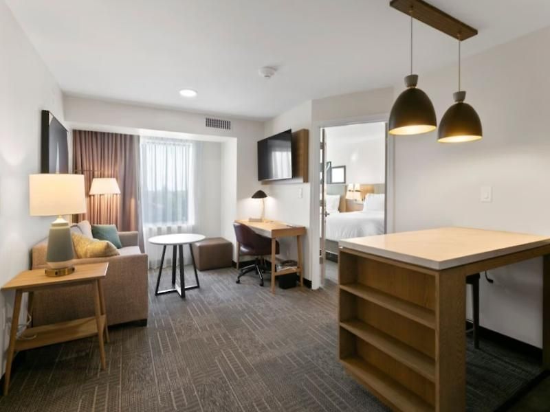 Hotel Staybridge Arpt Area - Tyvola By Ihg 3*