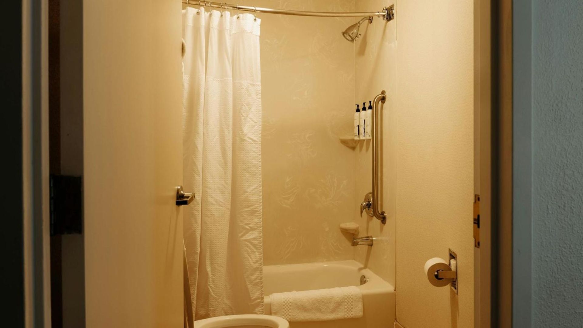 The Beacon Airport By Ihg Hotel 3*