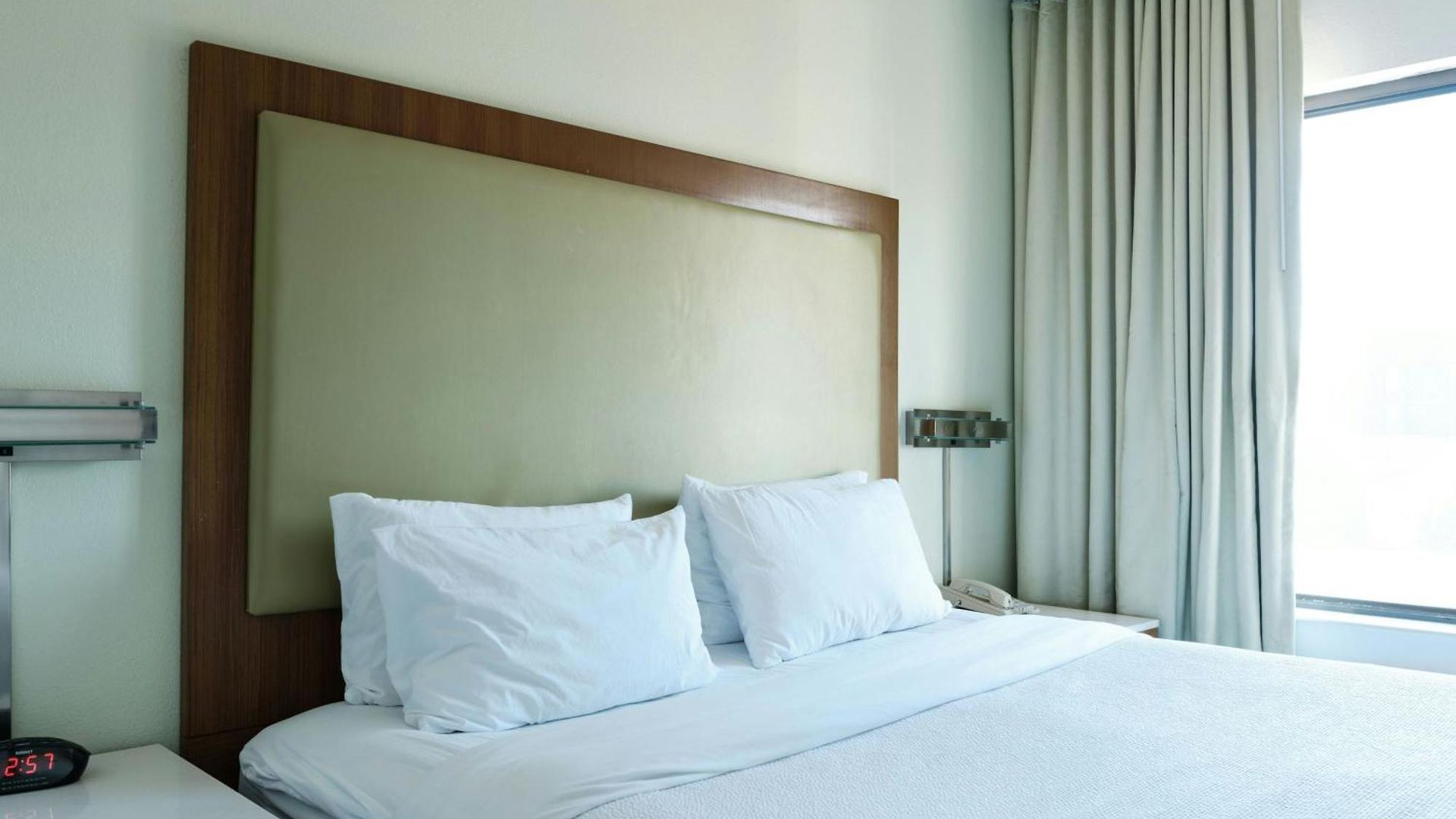 Hotel The Beacon Airport By Ihg Charlotte