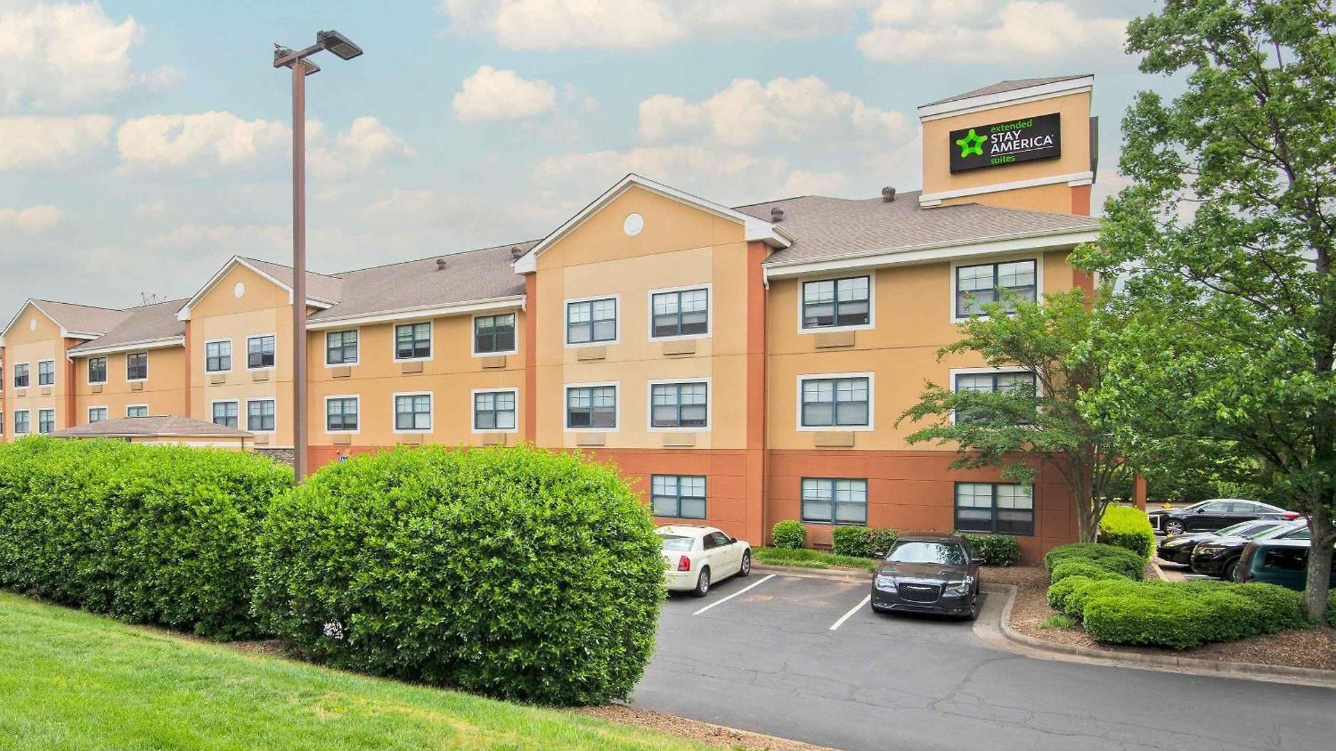 Extended America Select - - Tyvola Rd Hotel 2*