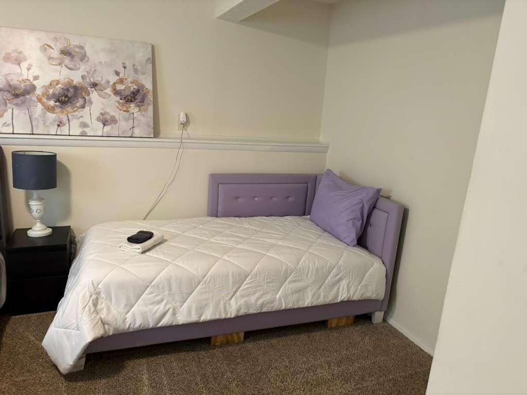Spacious 4br - 10 Min To Uptown - Yard - Pets Ok
