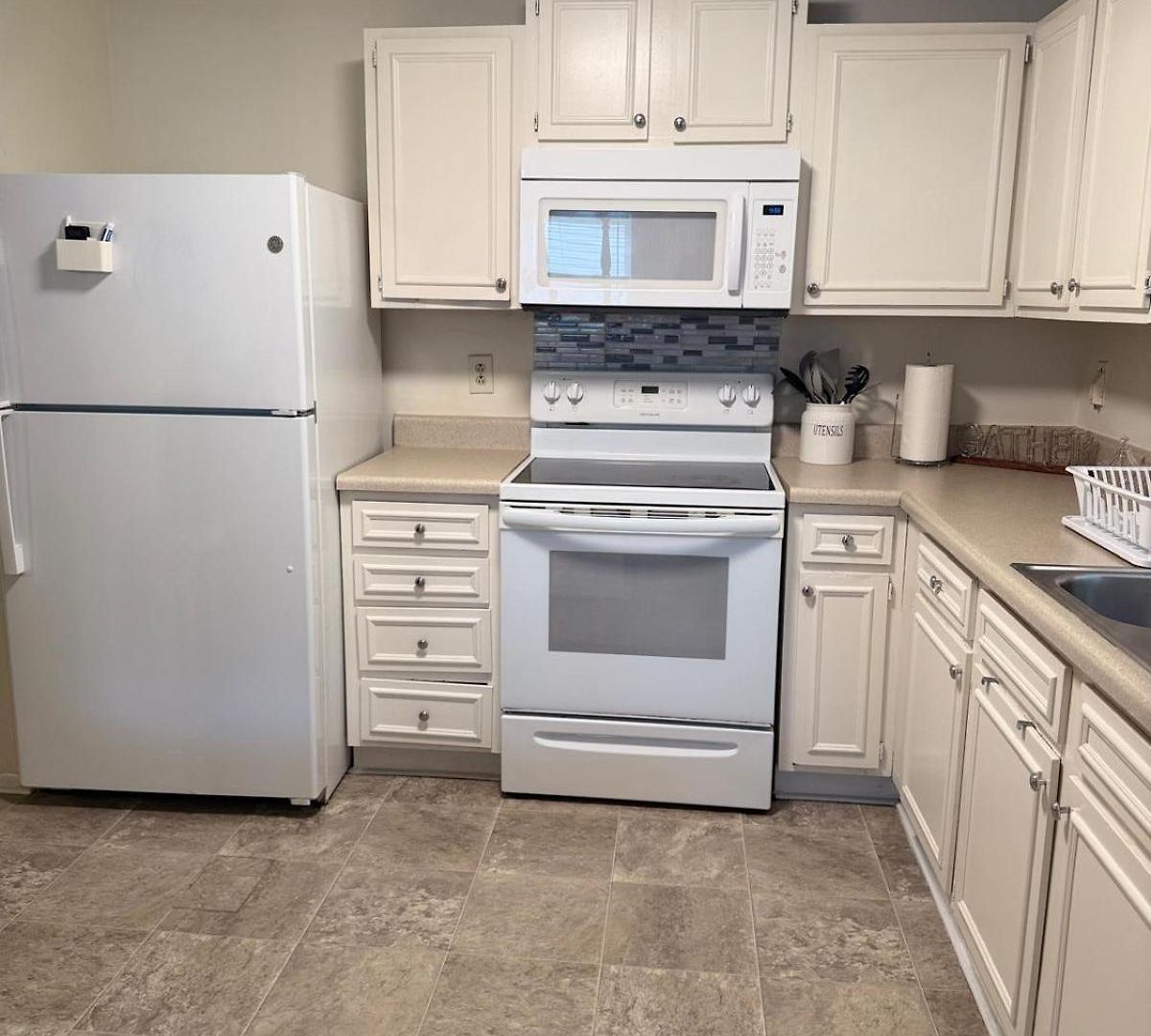 Spacious 4br - 10 Min To Uptown - Yard - Pets Ok Charlotte