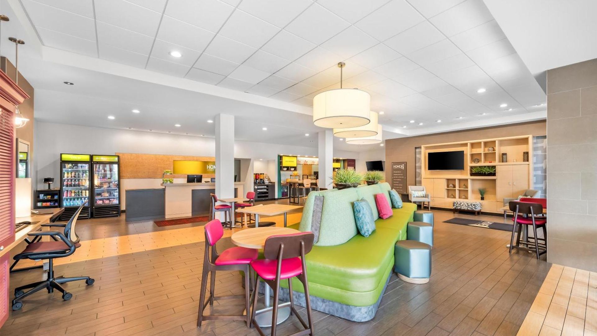 Hotel Home2 By Hilton Airport 3*