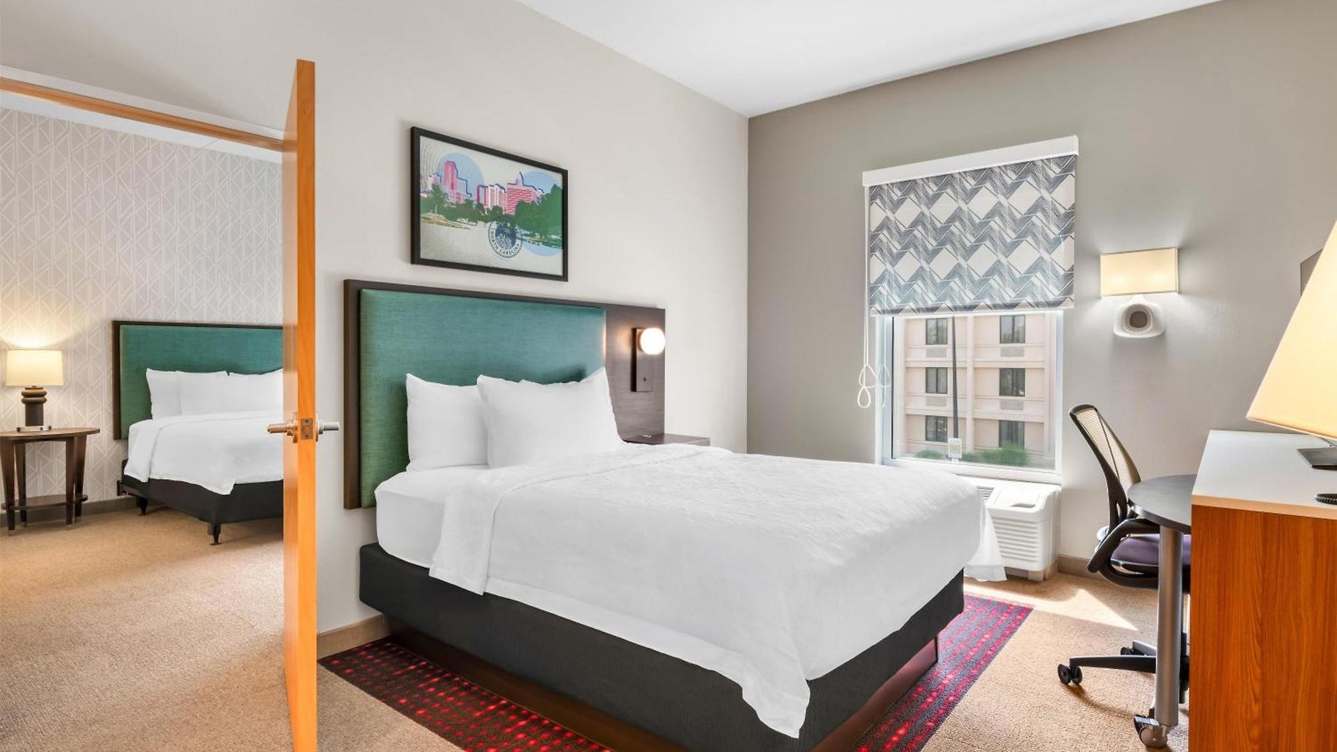 Hotel Home2 By Hilton Airport