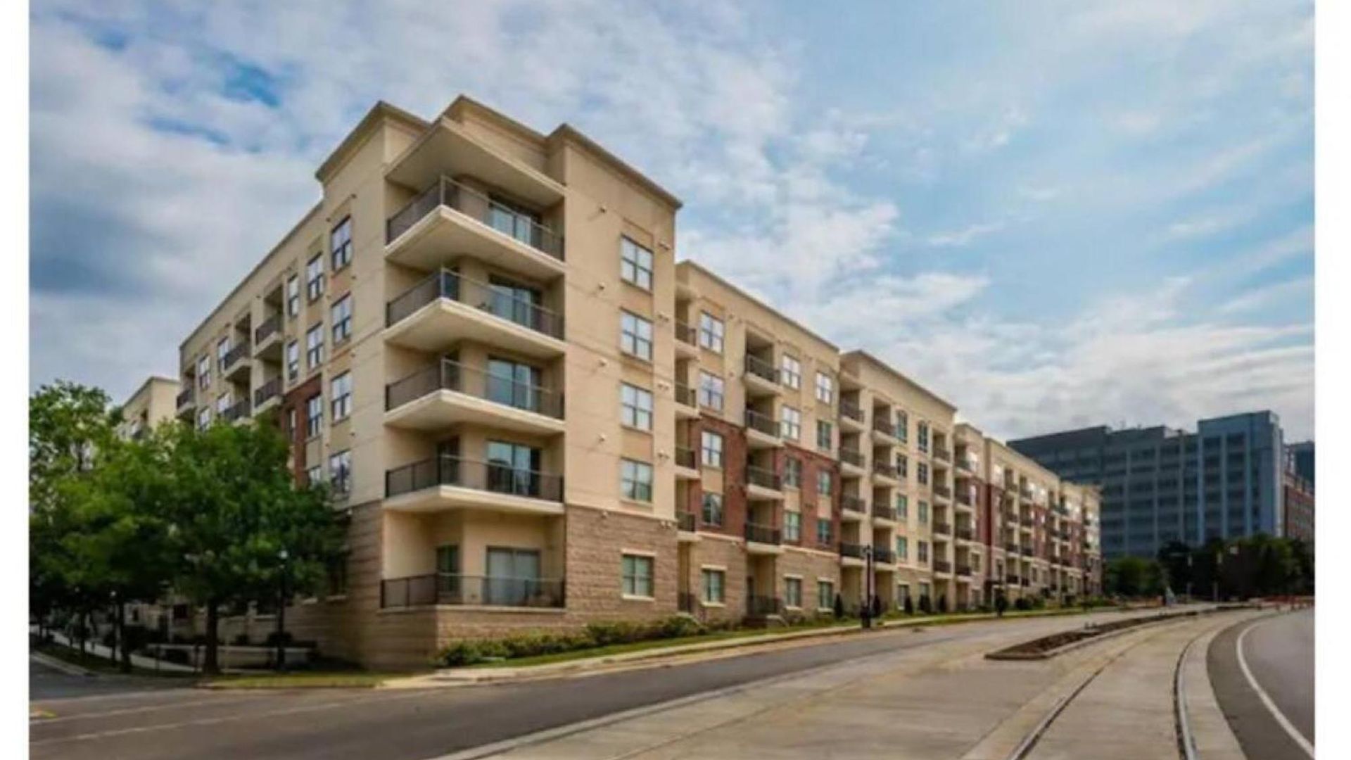 League Flats Uptown At West Trade Street * Charlotte