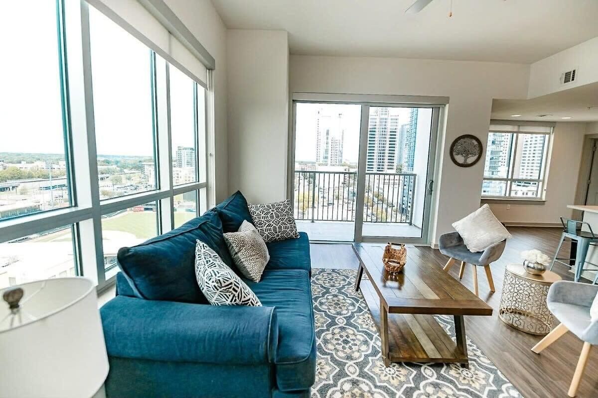 Apartment Uptown Fully Furnished 2br Apts