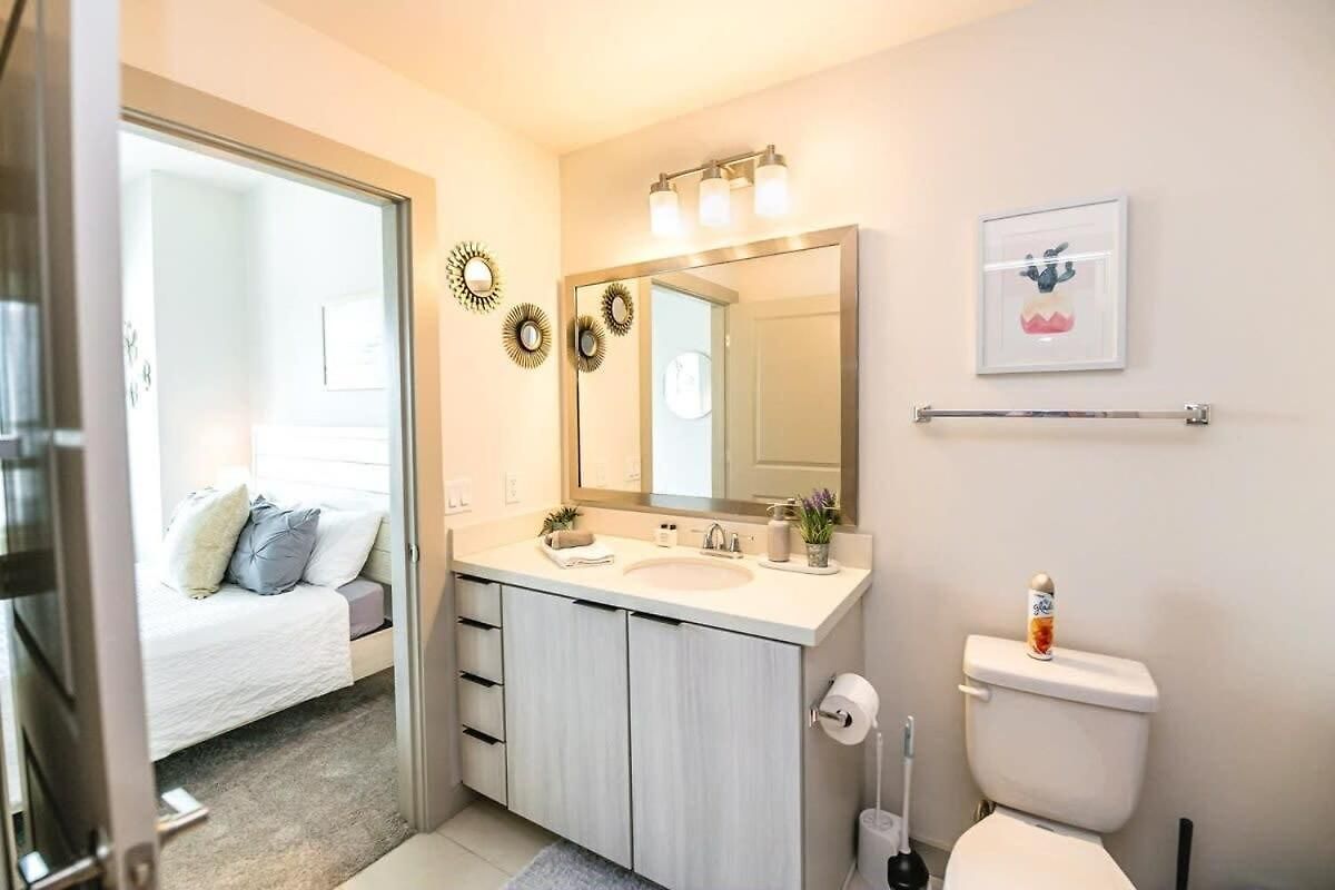 Uptown Fully Furnished 2br Apts Apartment Charlotte