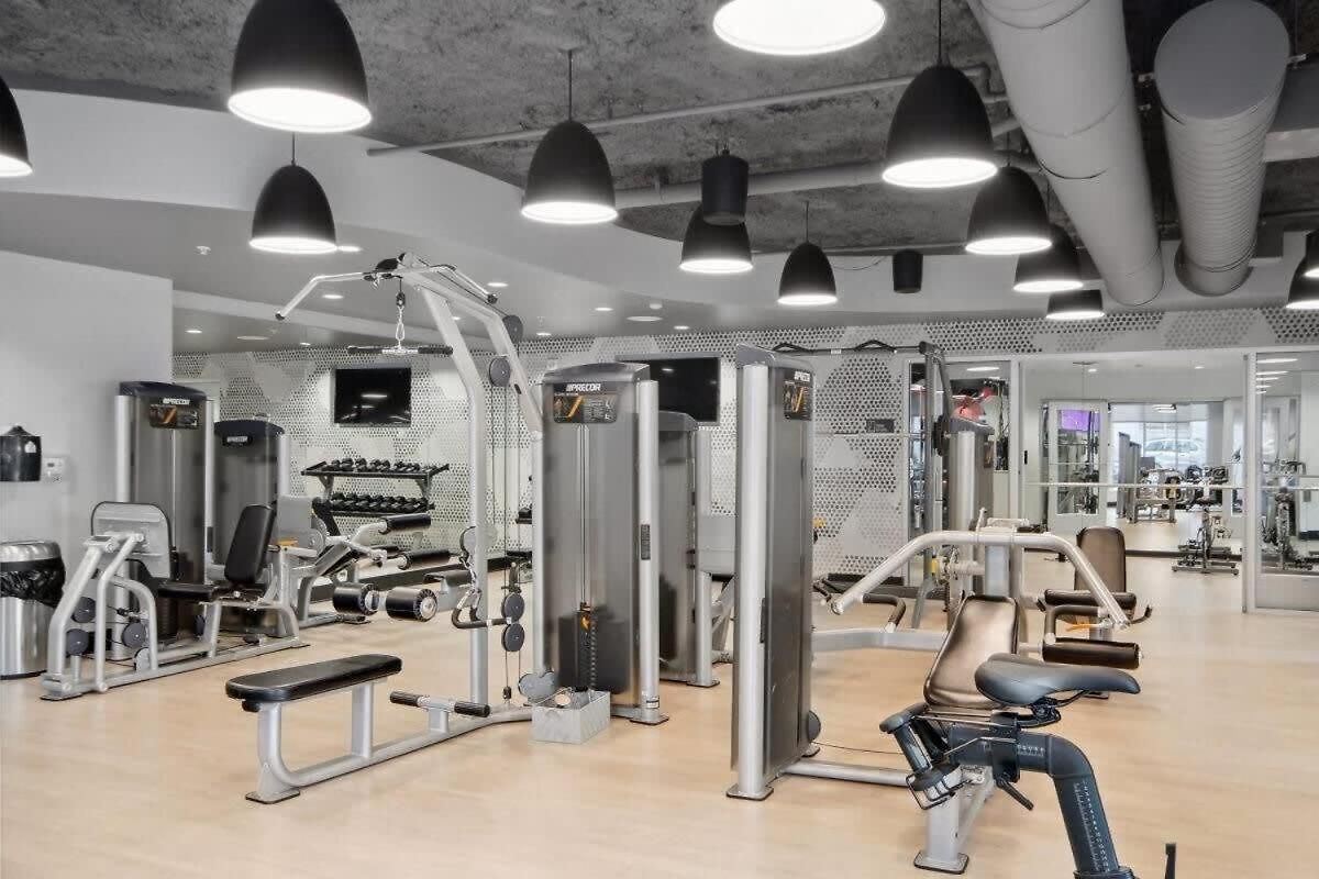 Apartment Uptown Fully Furnished 2br Apts