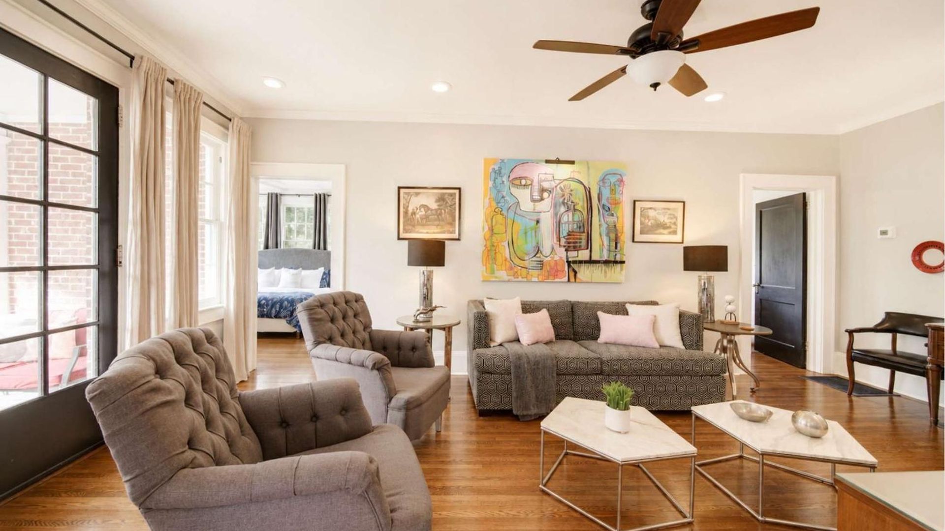 2 Bedroom In Myers Park With Comfortable Screened Porch Holiday home *