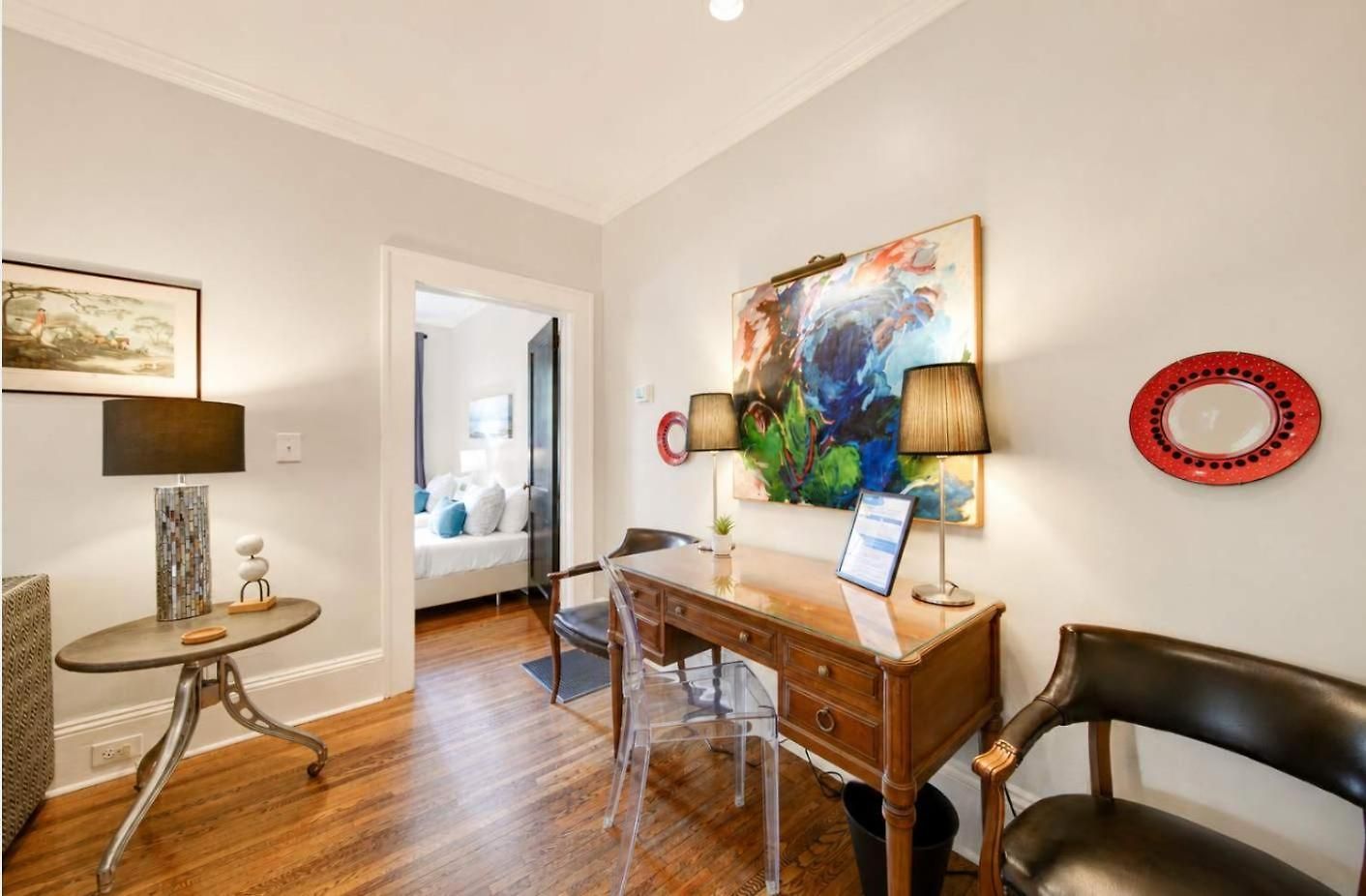 2 Bedroom In Myers Park With Comfortable Screened Porch Charlotte