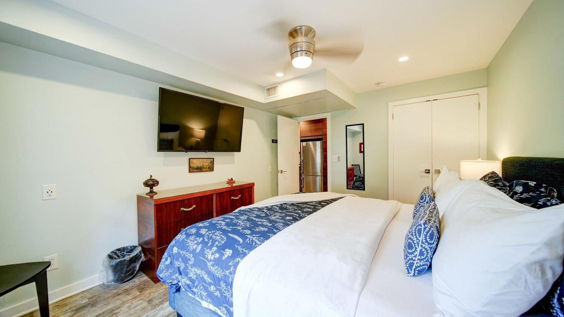 Chic And Relaxing 1br In The Heart Of Myers Park Charlotte
