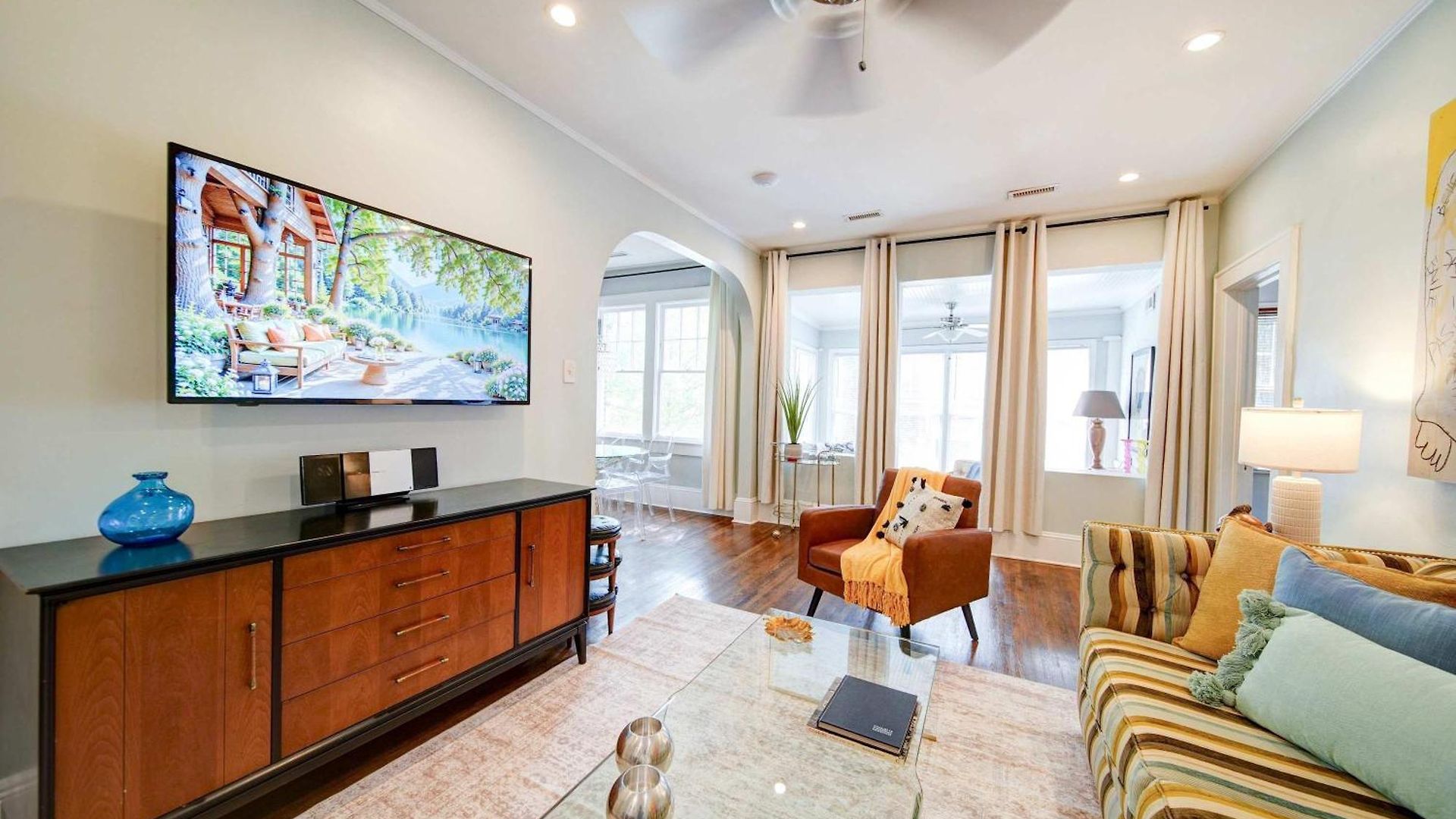Contemporary Gem In The Heart Of Myers Park *