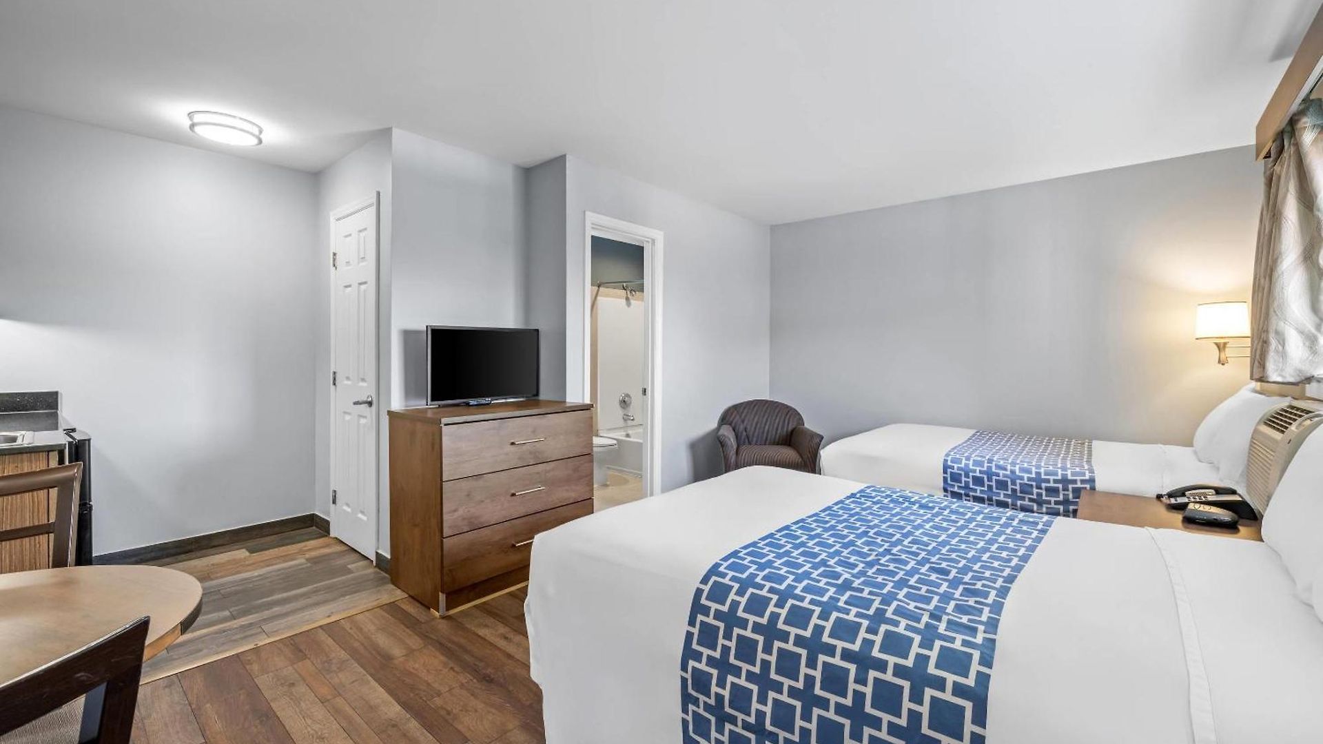 Suburban - Ballantyne Hotel Charlotte