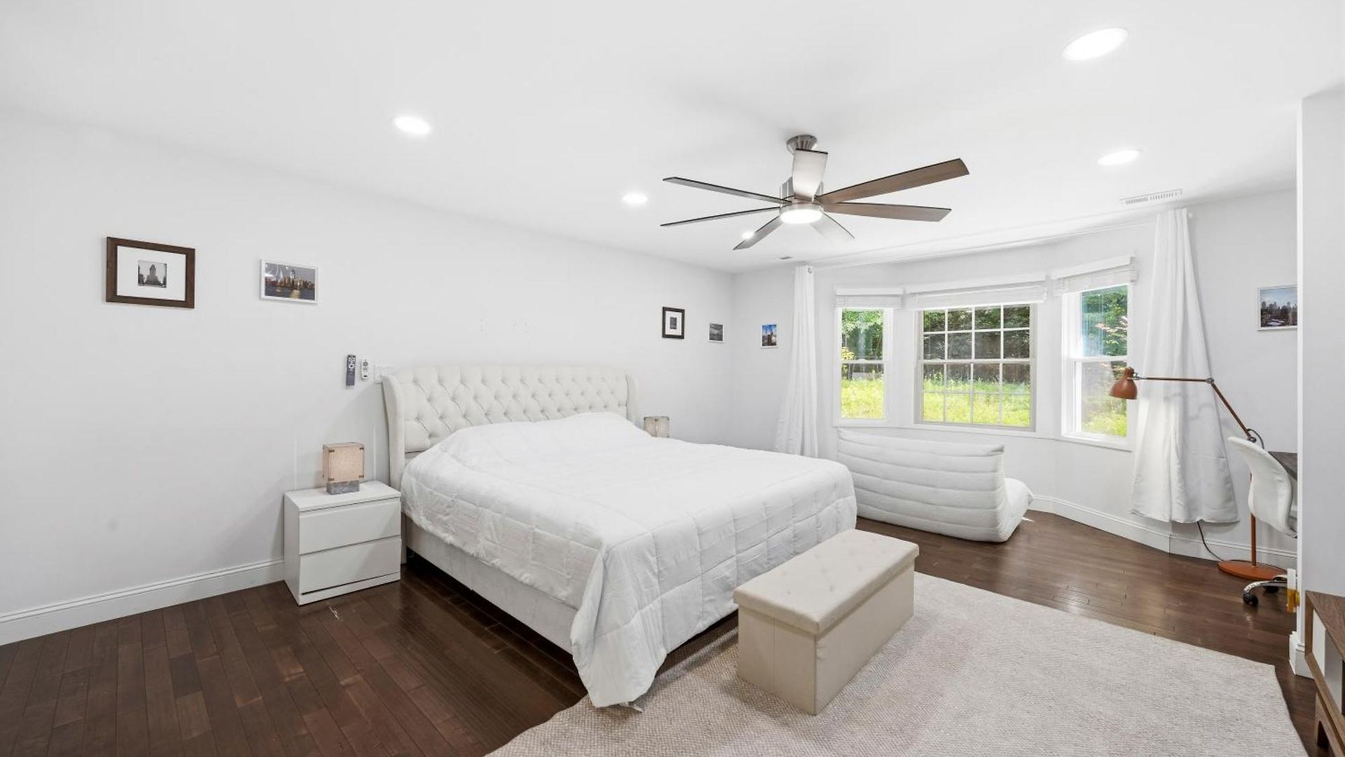 Bedrooms With Private Bath - 12min From Uptown Guest house *