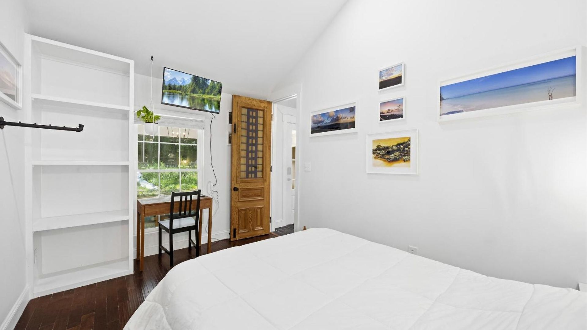 Bedrooms With Private Bath - 12min From Uptown Guest house