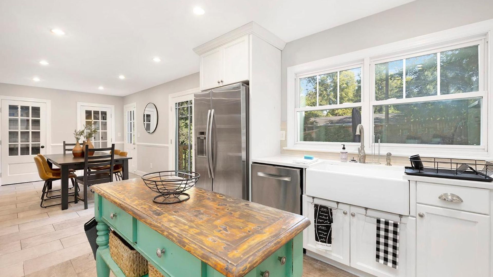 Charm Of Southpark - 5 Bedrooms - 1 Of A Kind Lot!